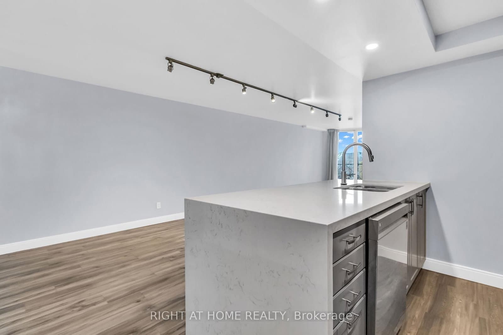 356 Mcrae Drive, Unit 406 - Image 4