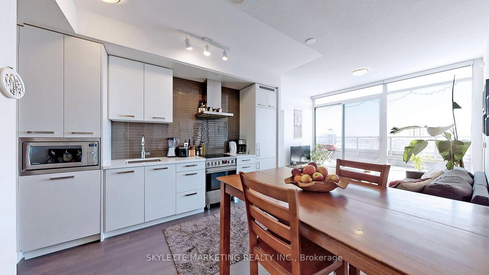 120 Bayview Avenue, Unit N614 - Image 4