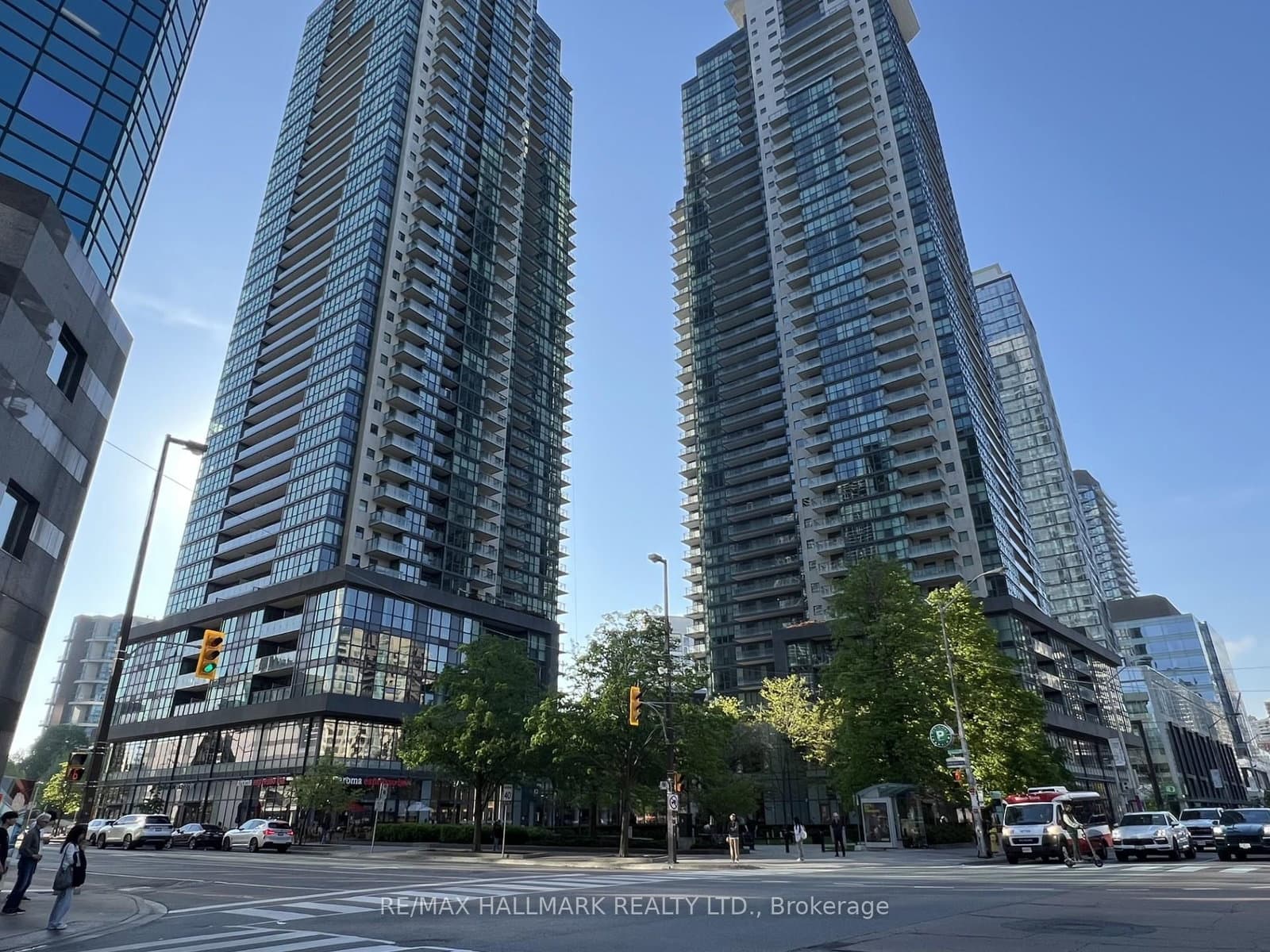 #607 - 5162 Yonge Street