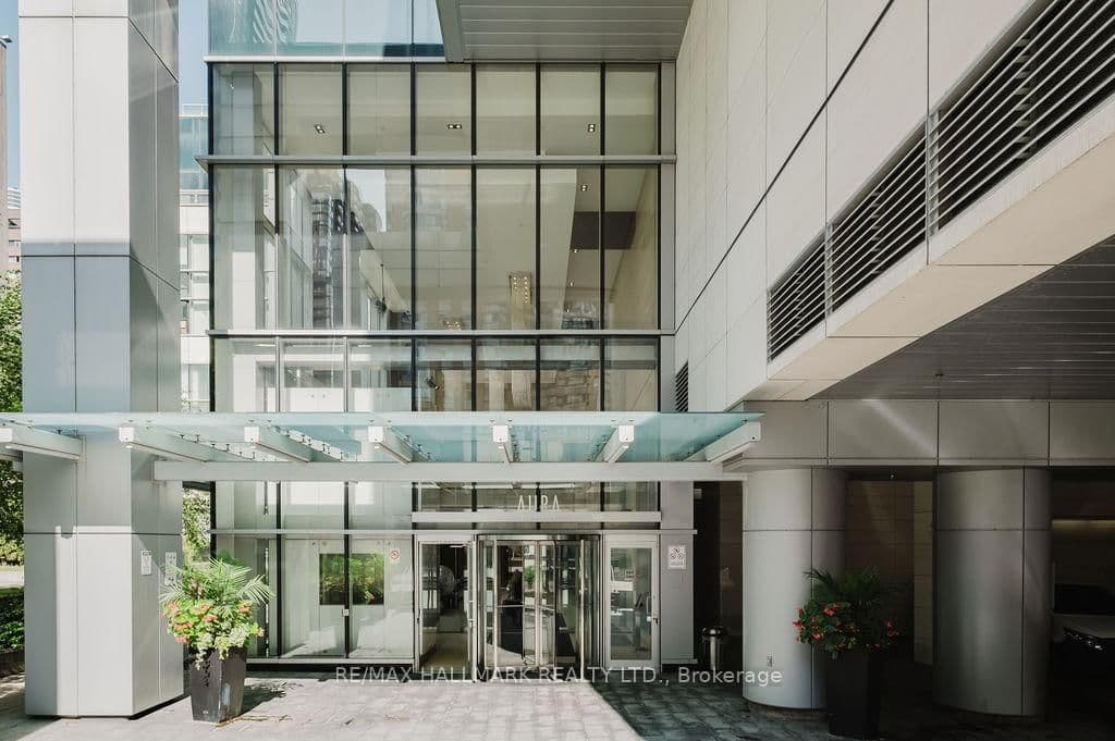 388 YONGE Street, Unit 6104 - Image 6