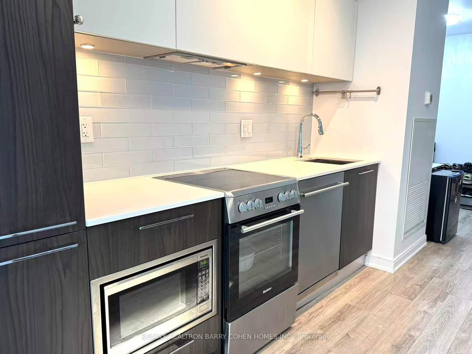 50 Charles Street E, Unit 3407 - Image 3