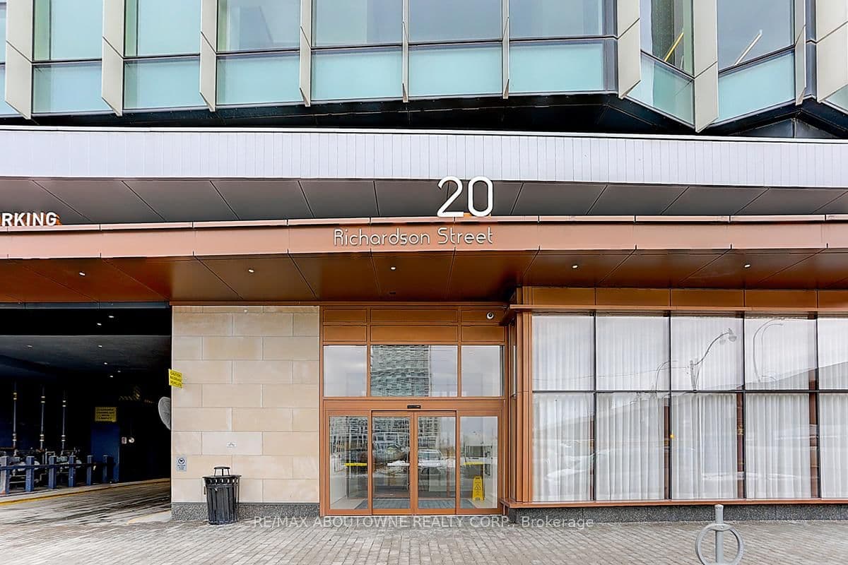 20 Richardson Street, Unit 3102 - Image 2