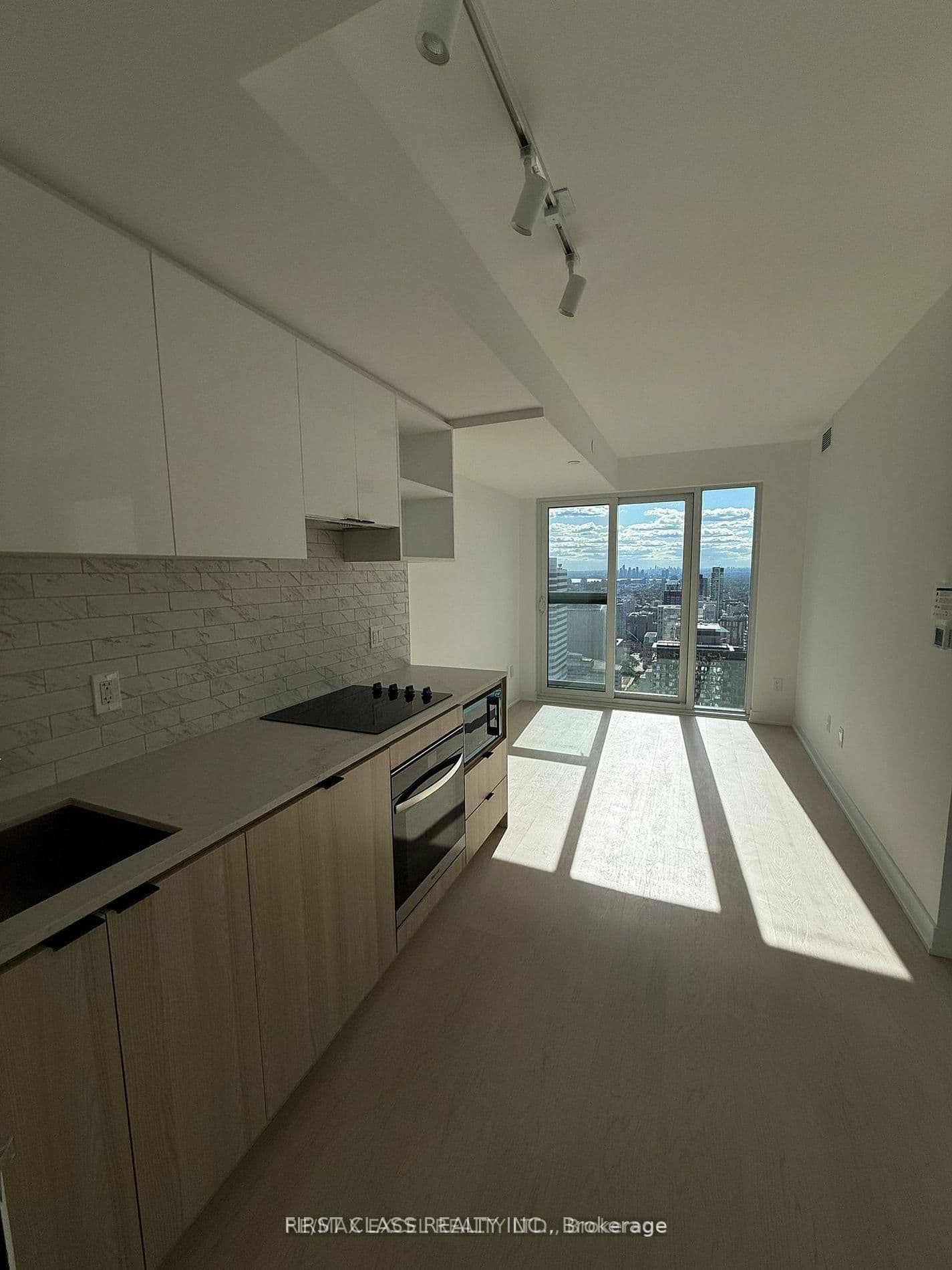 252 Church Street, Unit 5516 - Image 3
