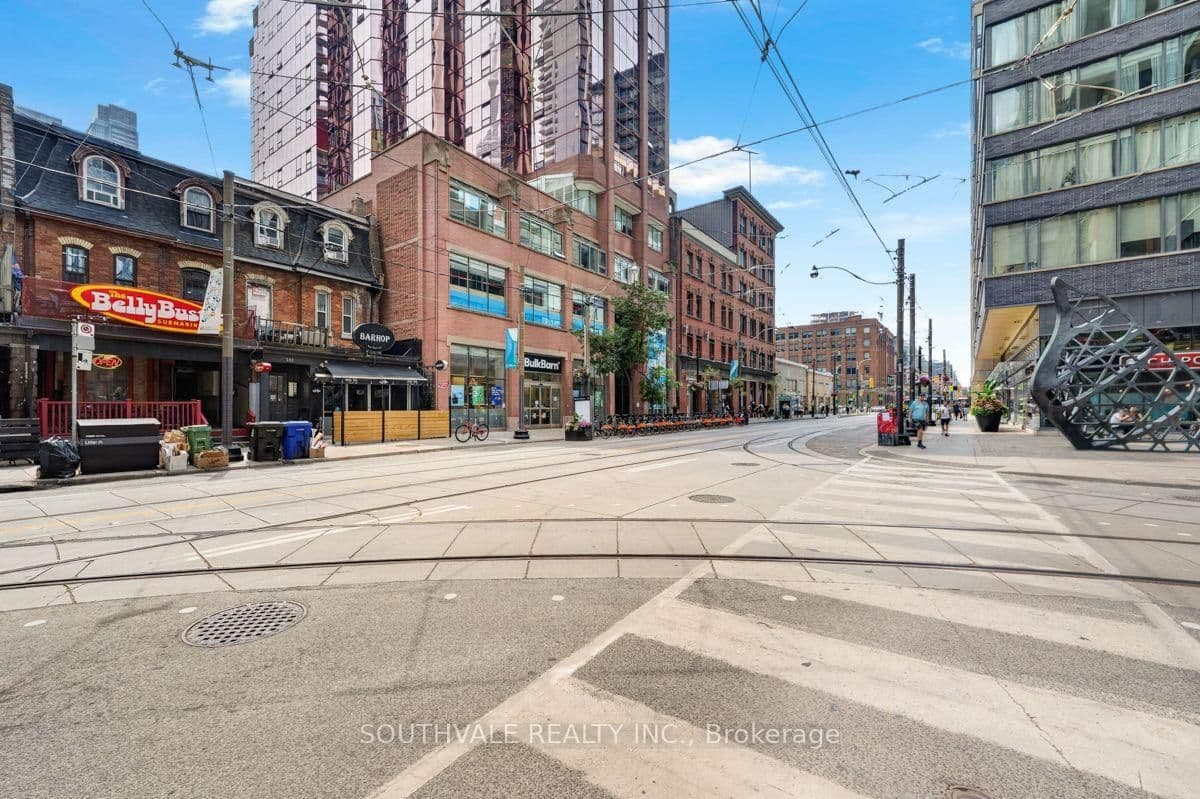 393 King St. W, Unit 1107 - Image 1