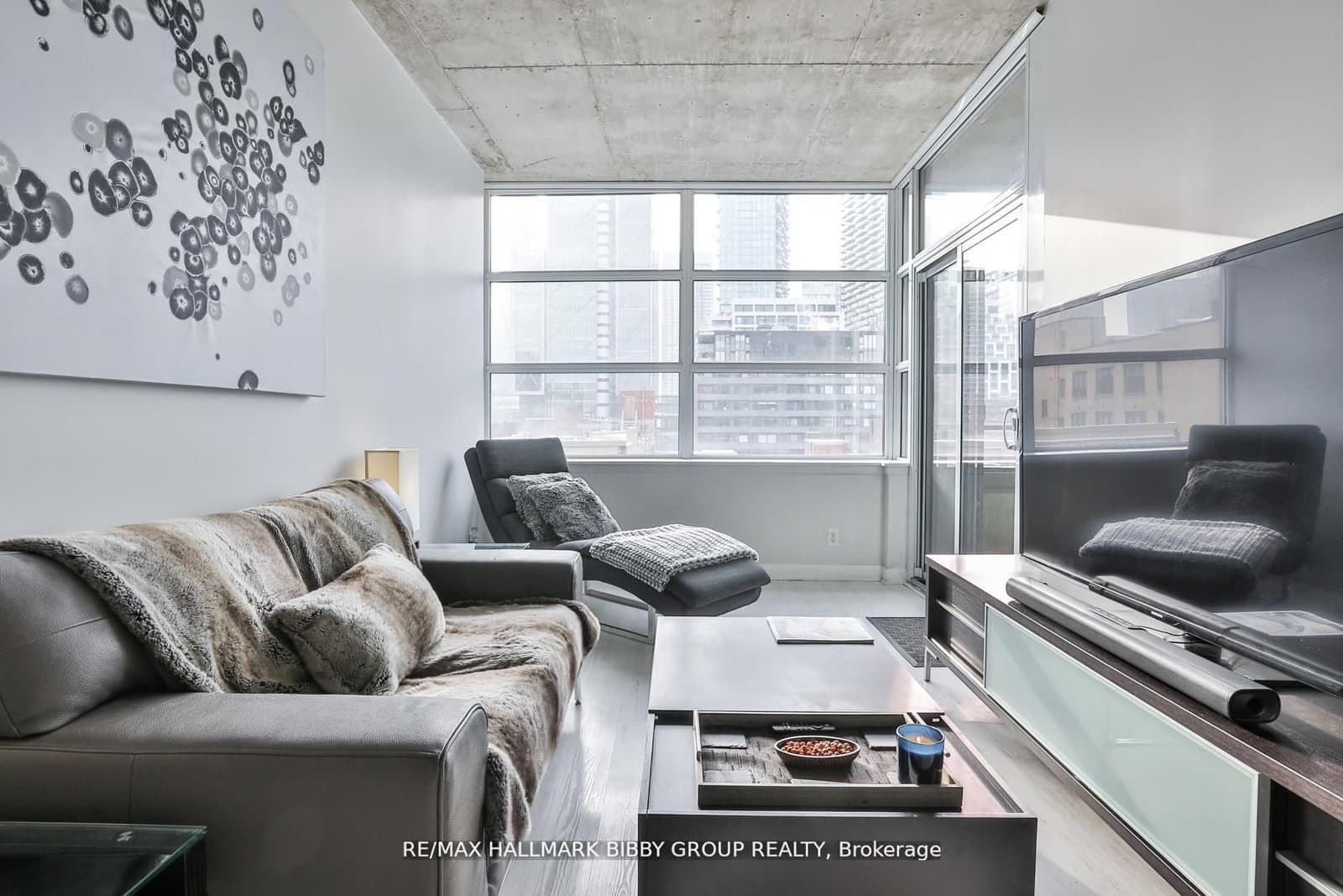 478 King Street W, Unit 606 - Image 4