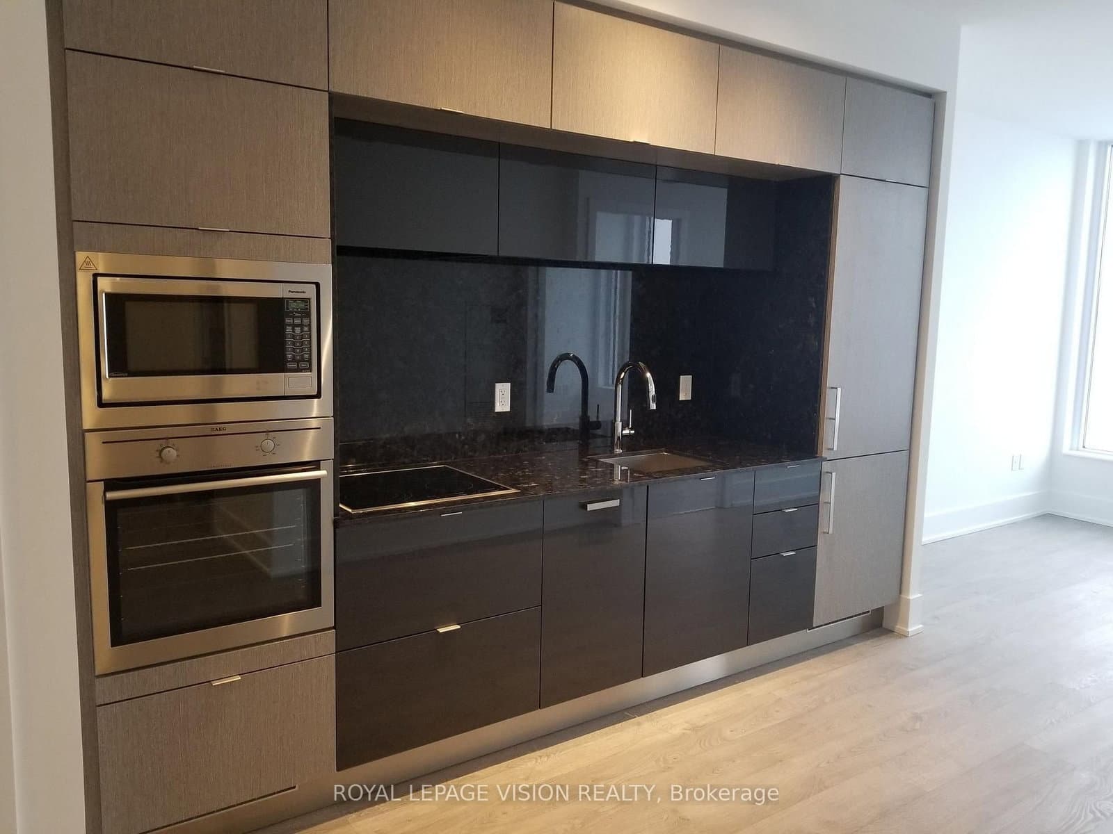 10 York Street, Unit 4707 - Image 4