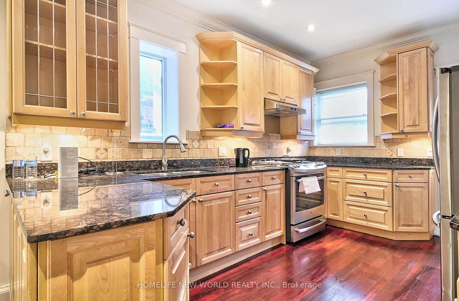 126 Mcgill Street - Image 3