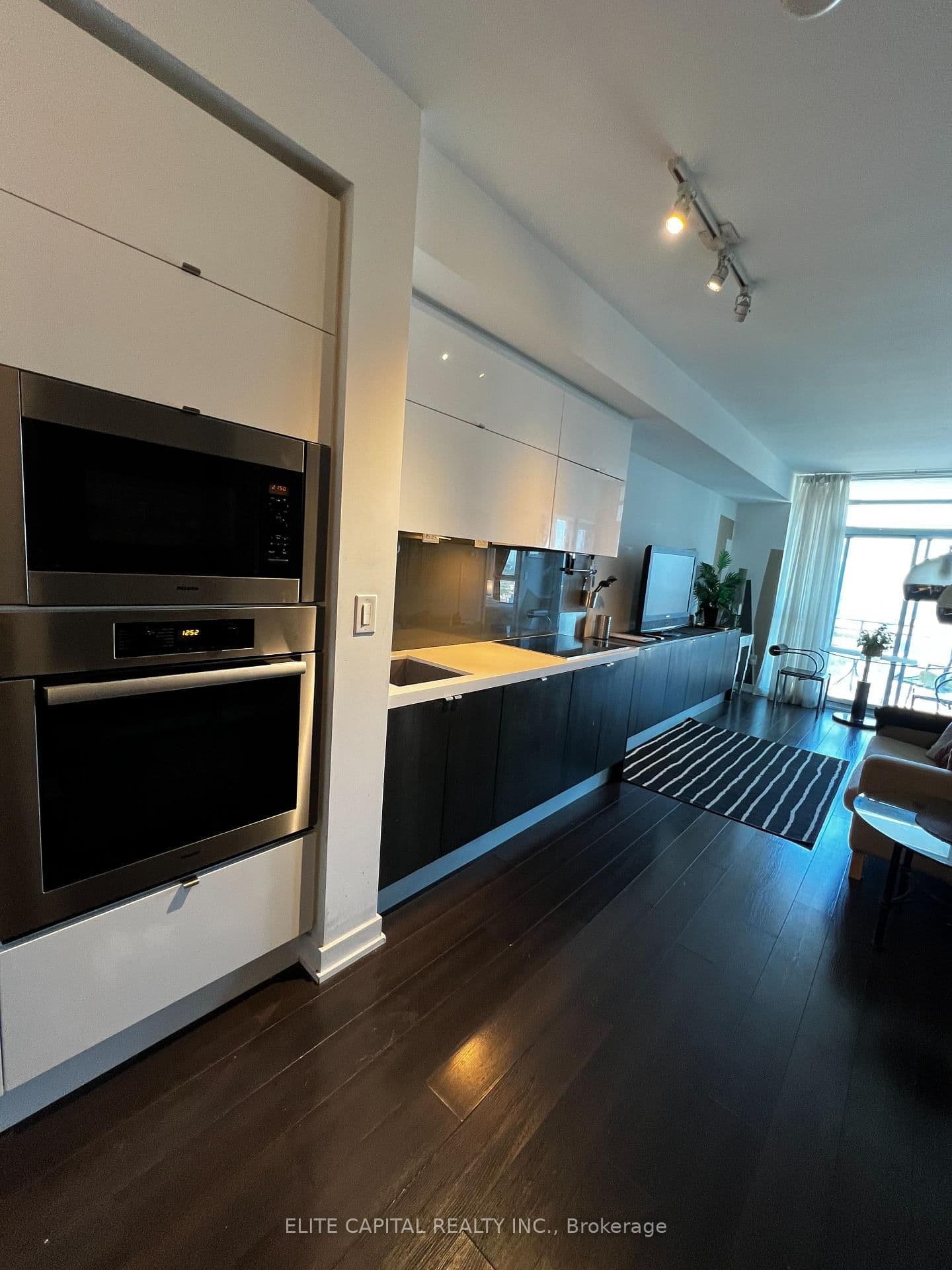 21 Iceboat Terrace, Unit 3610 - Image 4