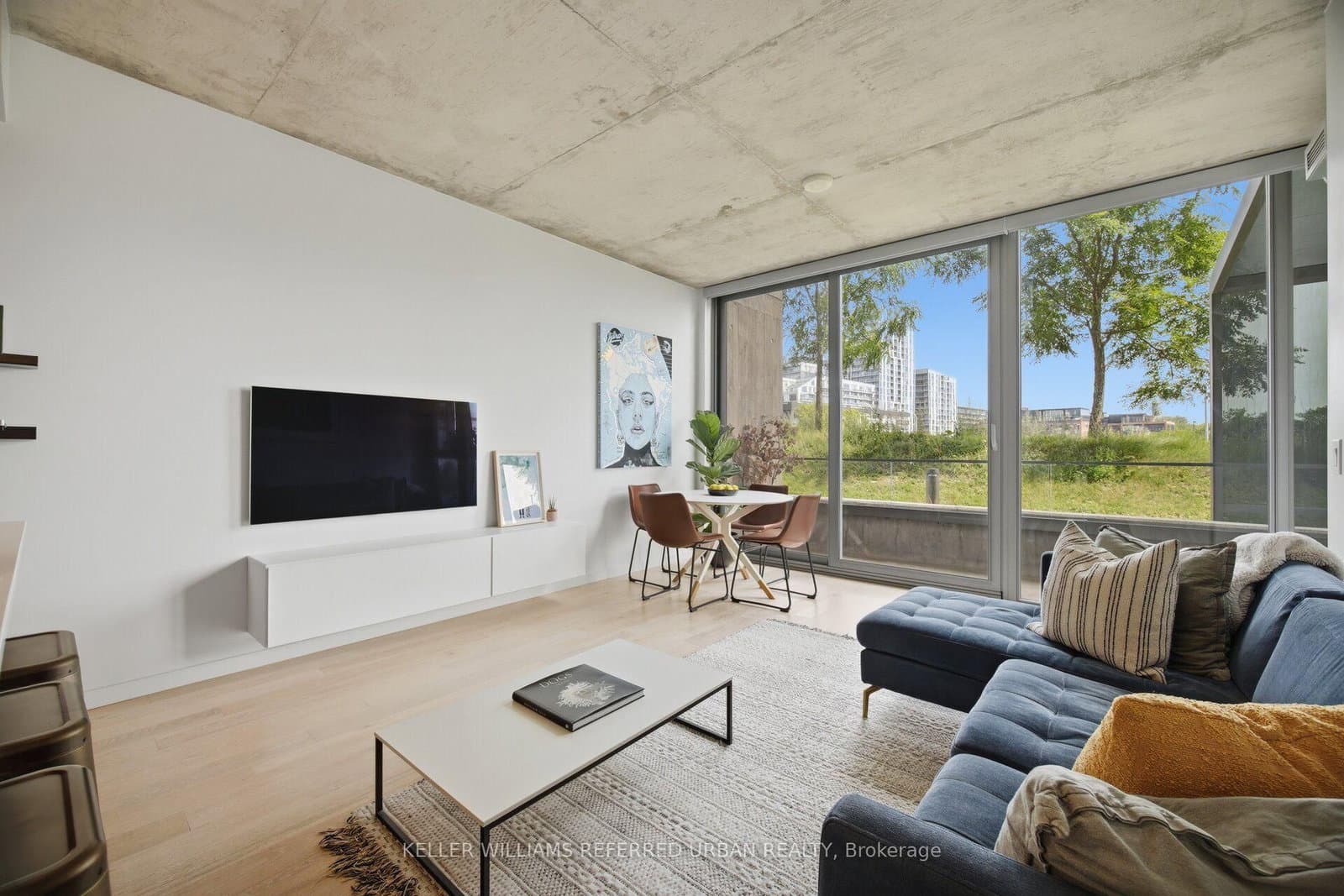 170 Bayview Avenue, Unit Th105 - Image 4