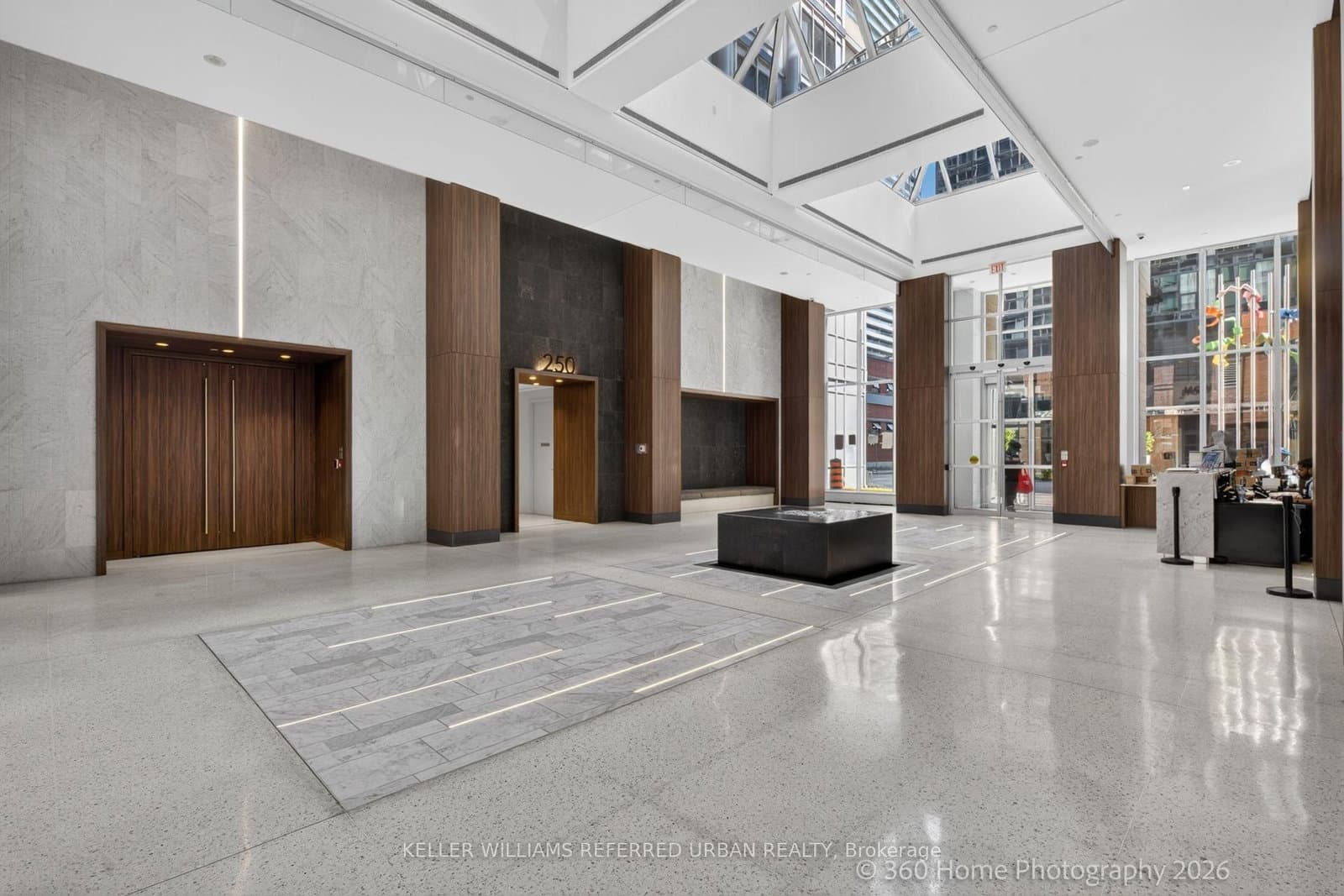 250 Wellington Street W, Unit 339 - Image 3