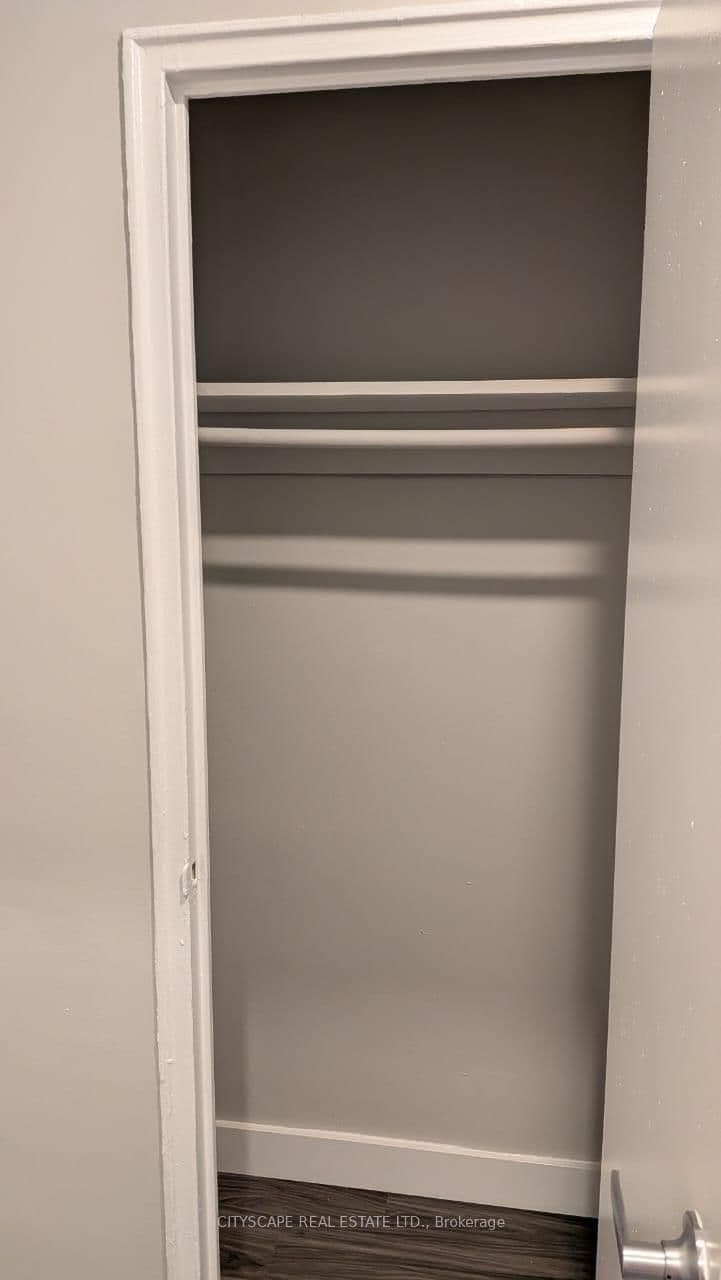 85 Wellesley Street E, Unit 706 - Image 3