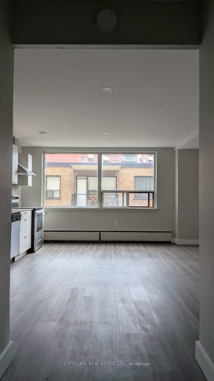 85 Wellesley Street E, Unit 706 - Image 4