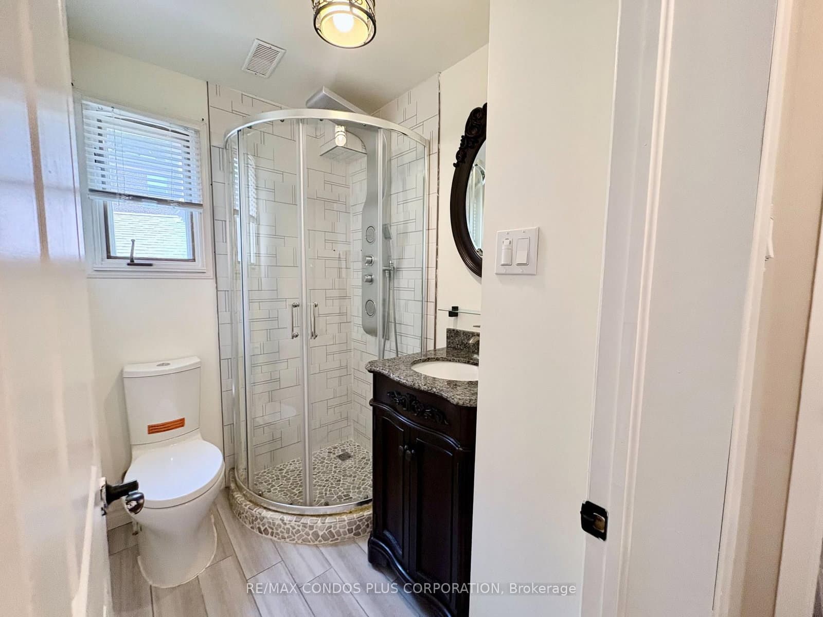 15 Irwin Avenue - Image 4