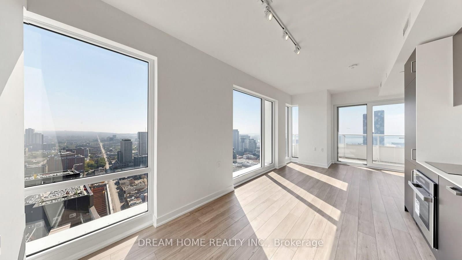 88 Queen Street E, Unit 4303 - Image 3