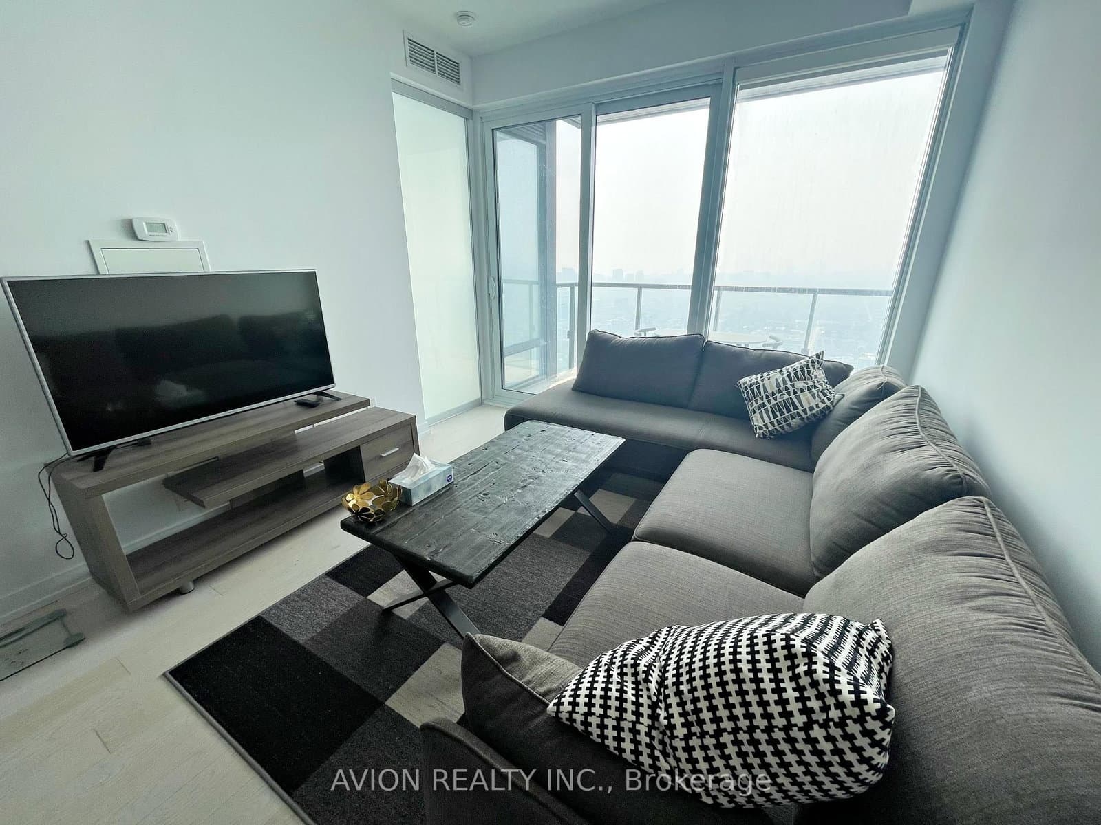 488 University Avenue, Unit 4711 - Image 4