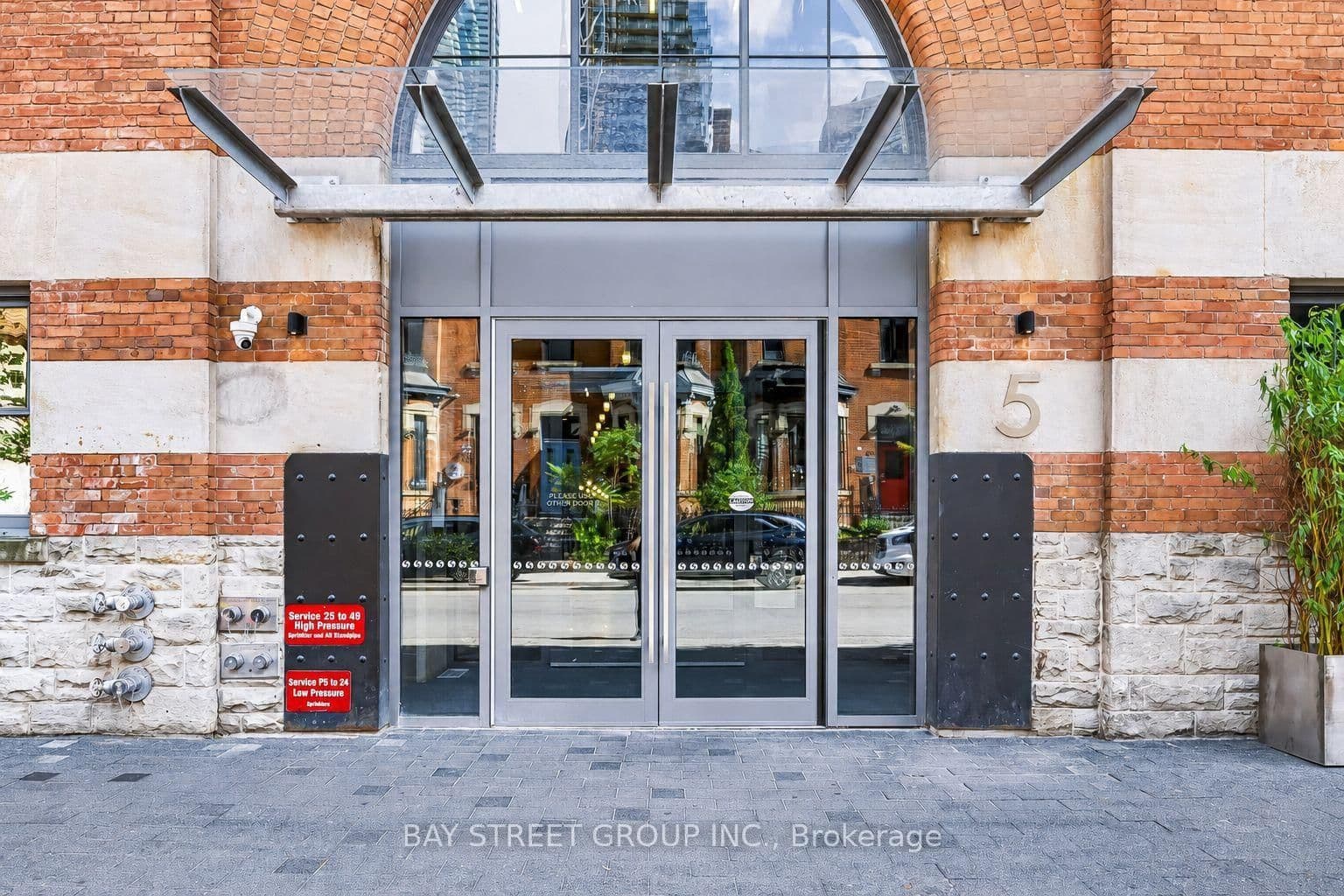 5 St Joseph Street, Unit 908 - Image 3