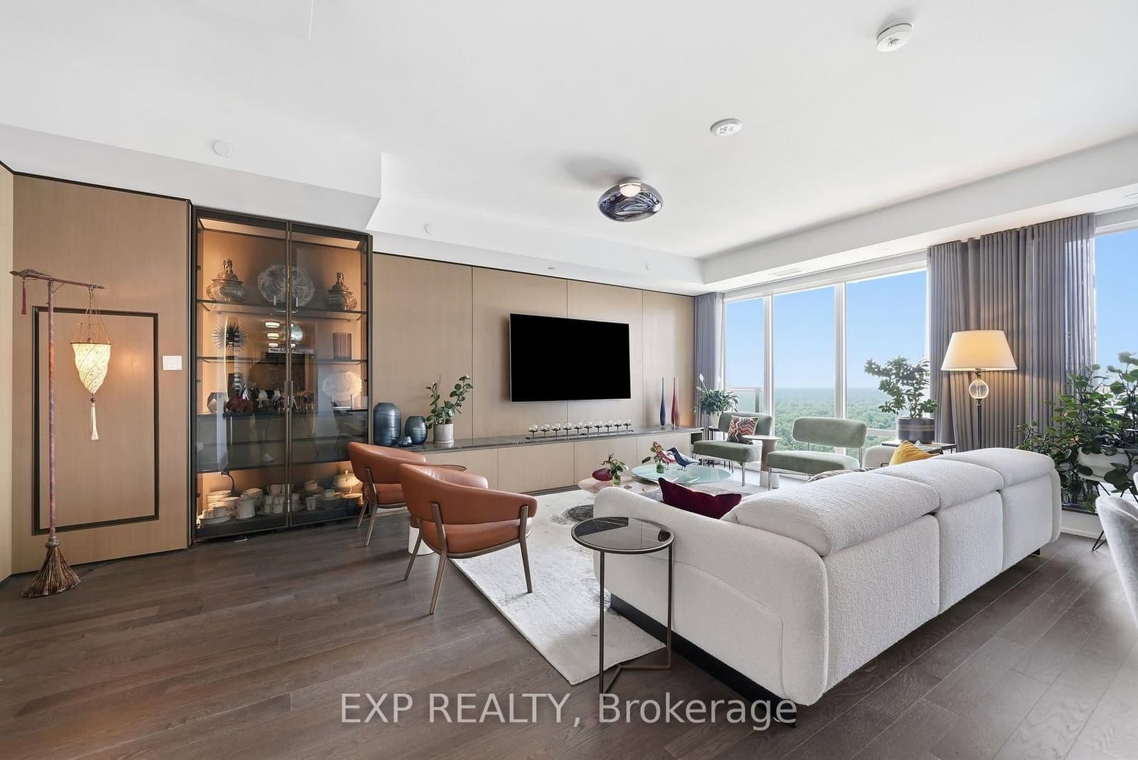 30 Inn On The Park Drive, Unit 2301 - Image 5