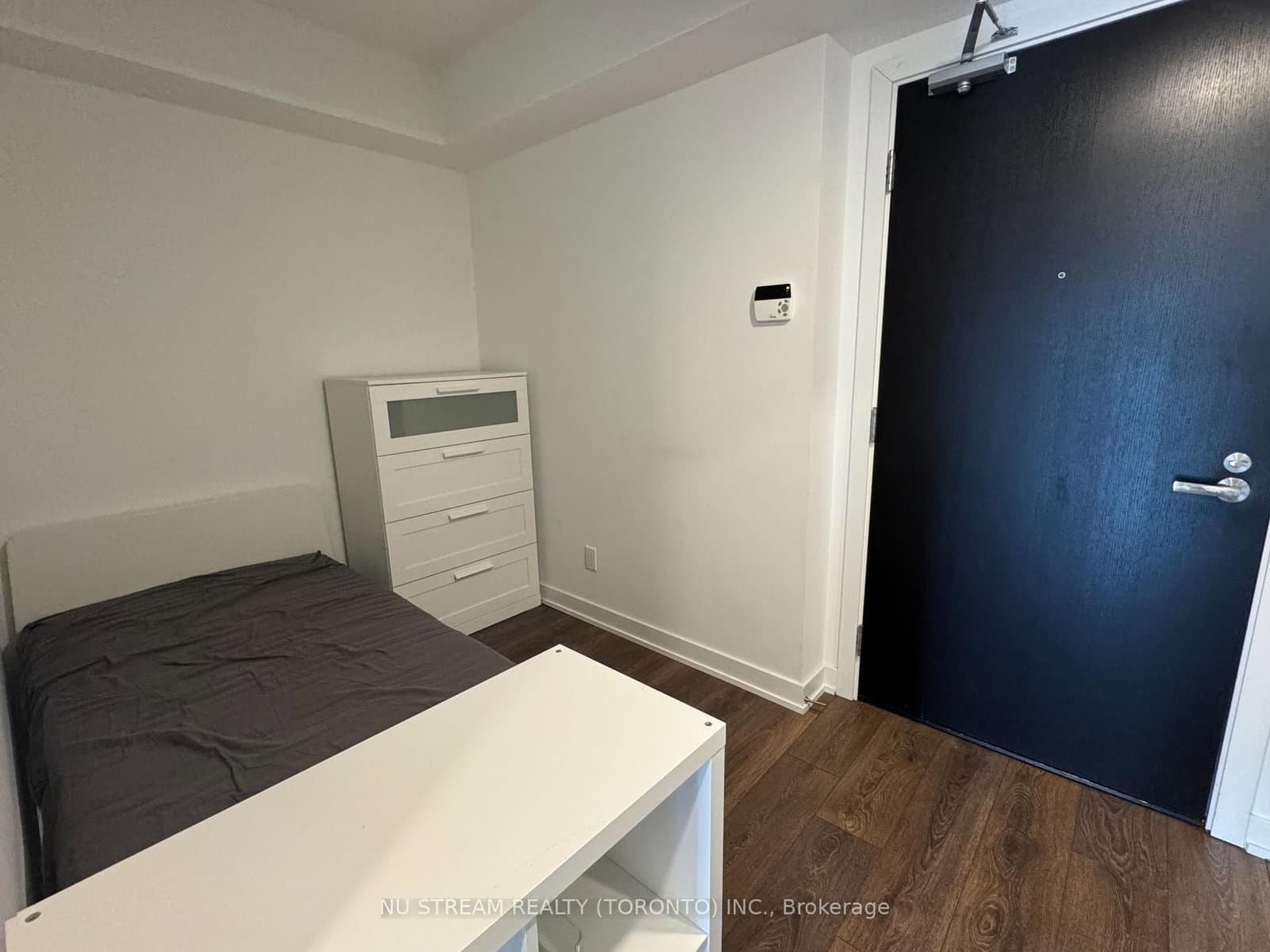 501 Yonge Street, Unit 1710 - Image 6