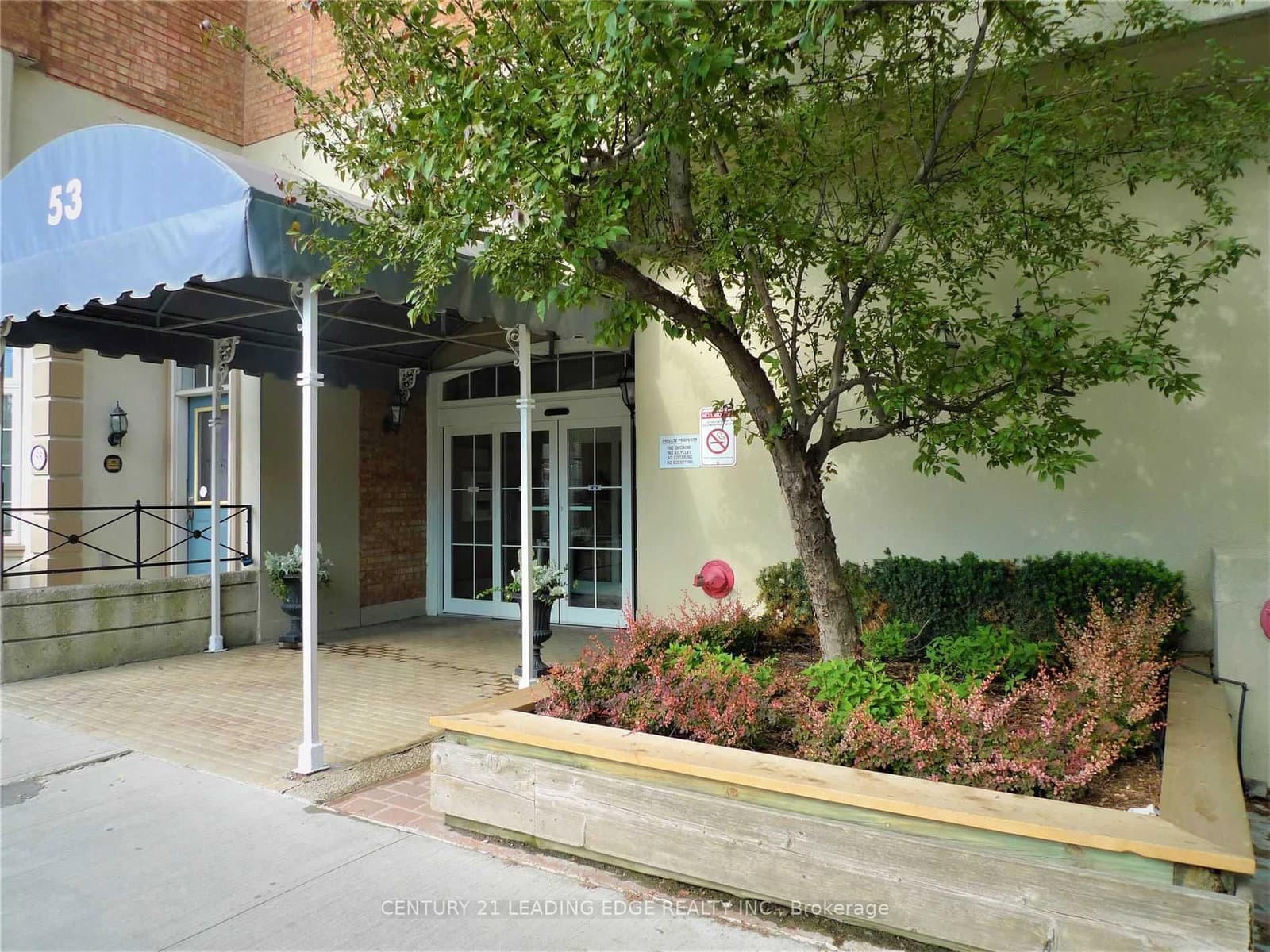 49 Mccaul Street, Unit 461 - Image 1