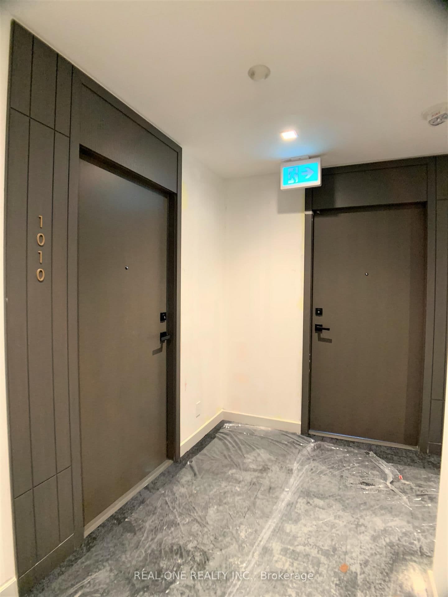 15 Holmes Avenue, Unit 1010 - Image 4