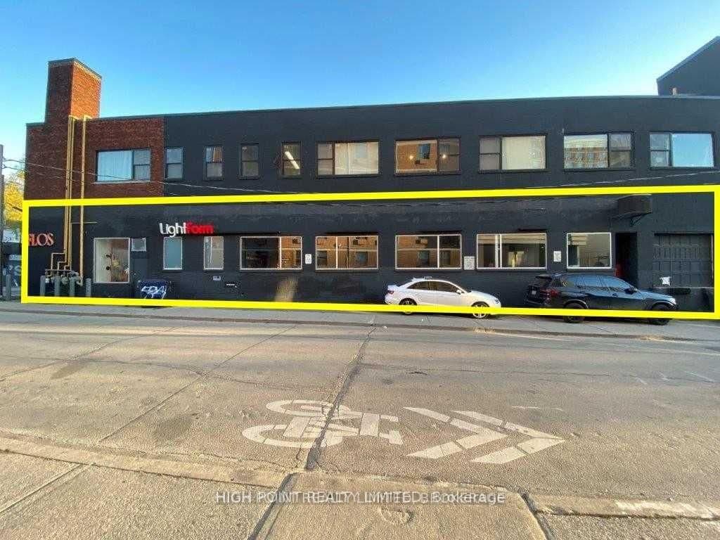 267 Niagara Street, Unit 101/102 - Image 4