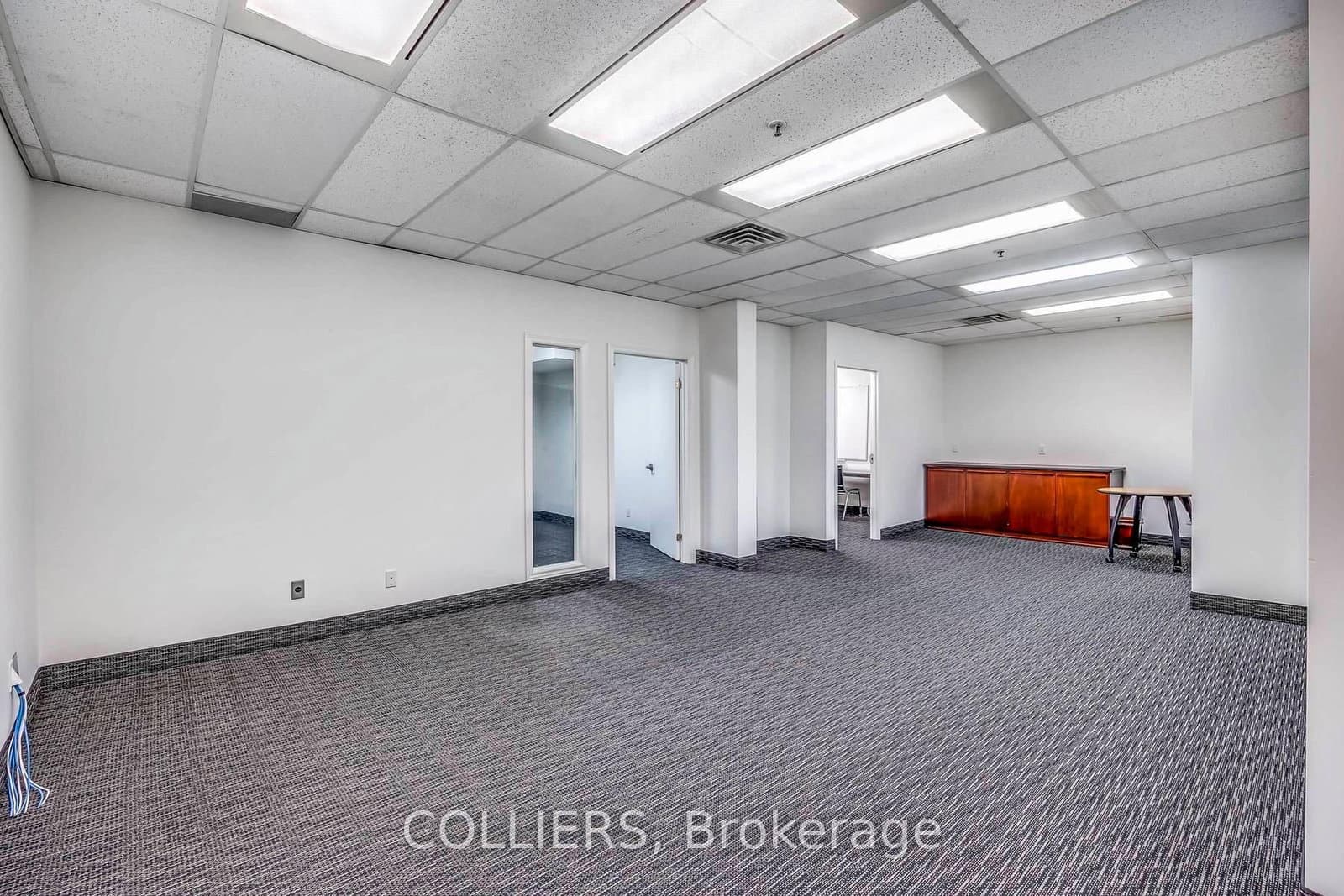 14 Duncan Street, Unit 204 - Image 5