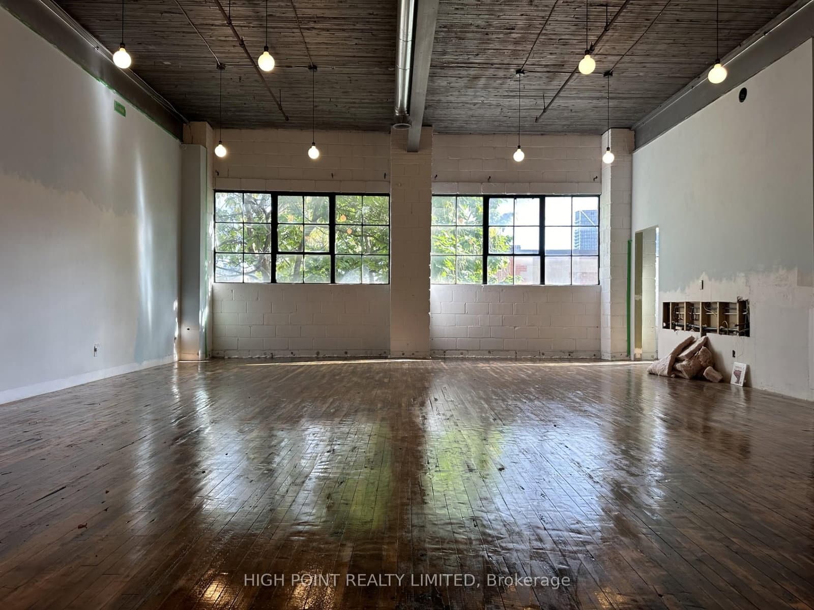 777 Richmond Street W, Unit 2028 - Image 1