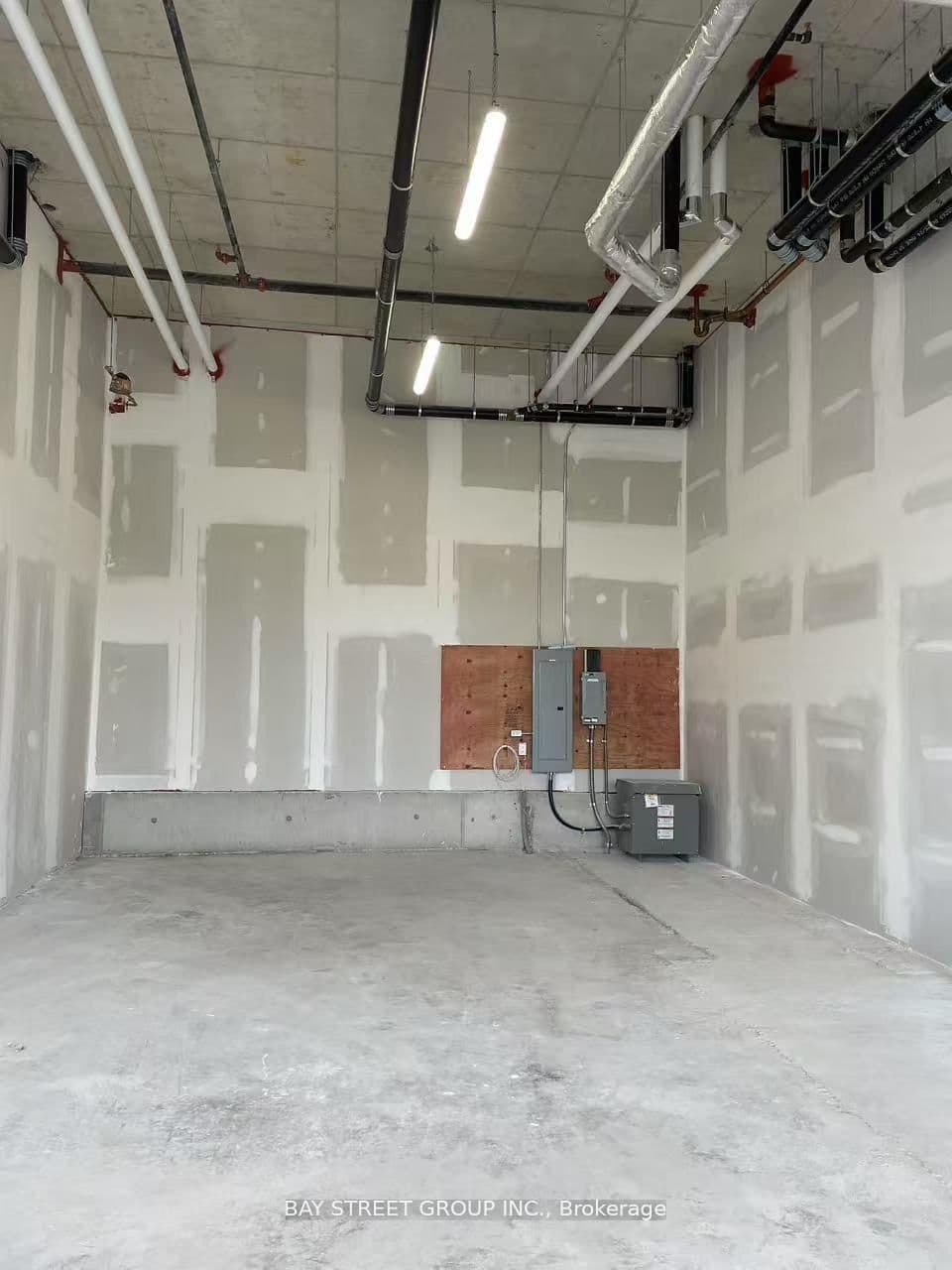 3435 Sheppard Avenue E, Unit R-03 - Image 5