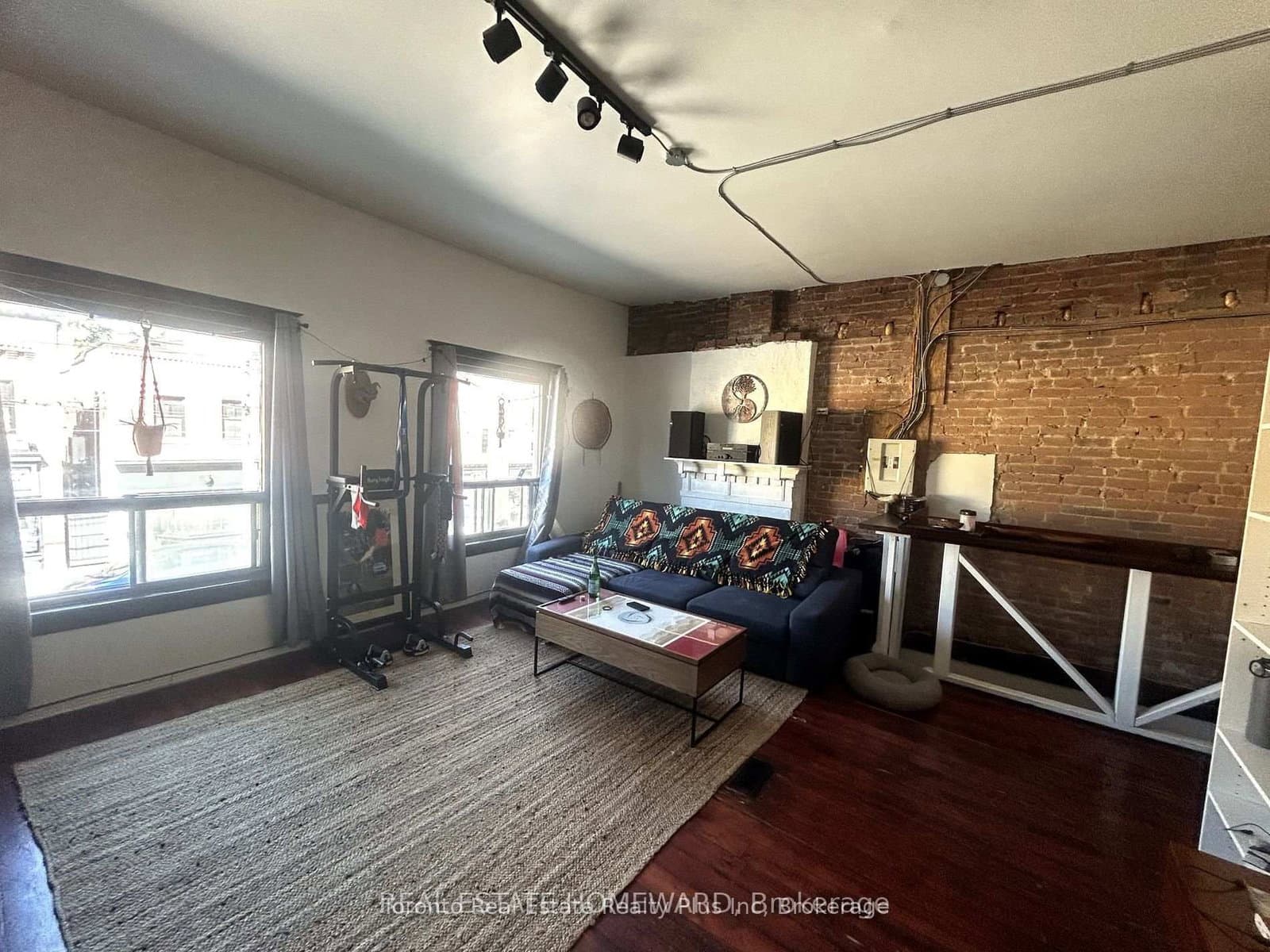 1297 Gerrard Street E, Unit A - Image 3