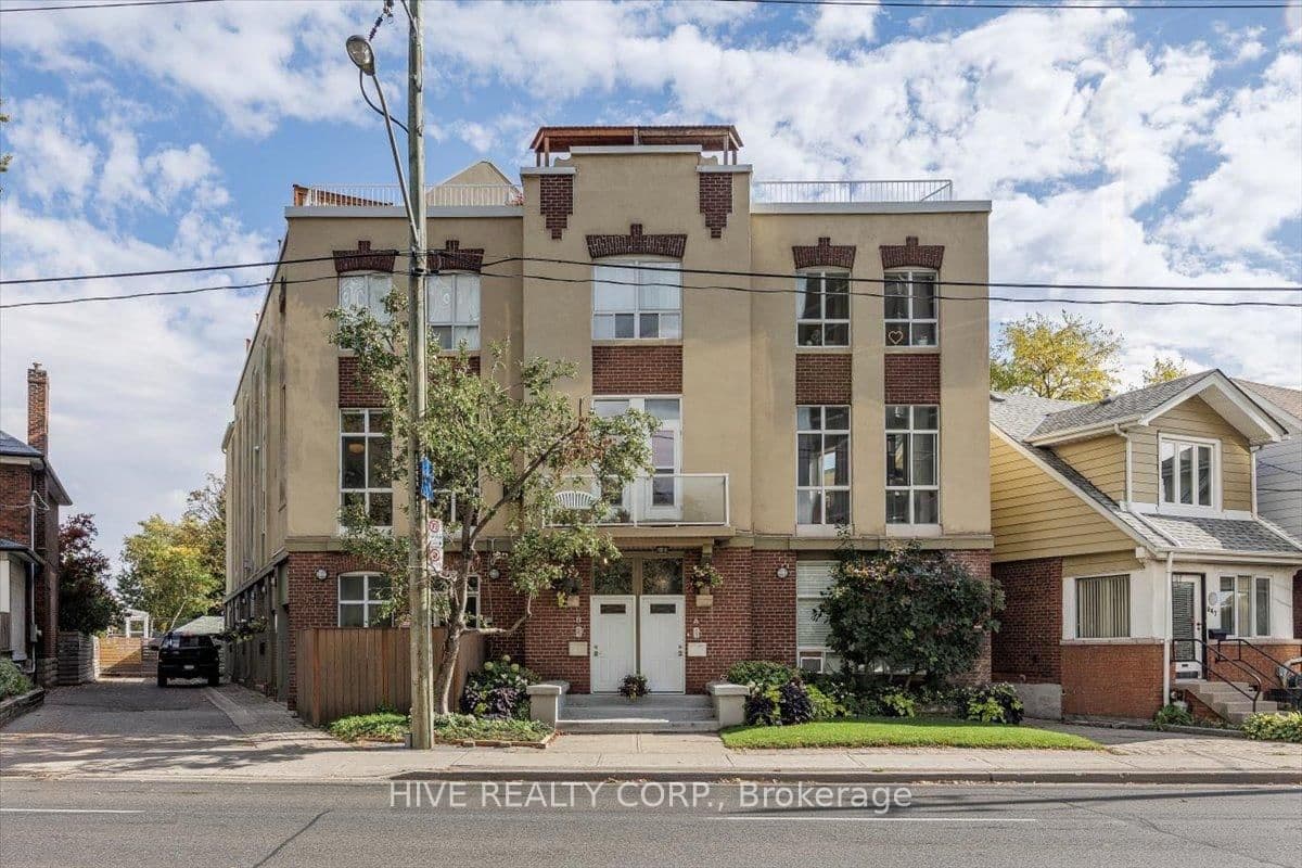 957 Broadview Avenue, Unit D - Image 2