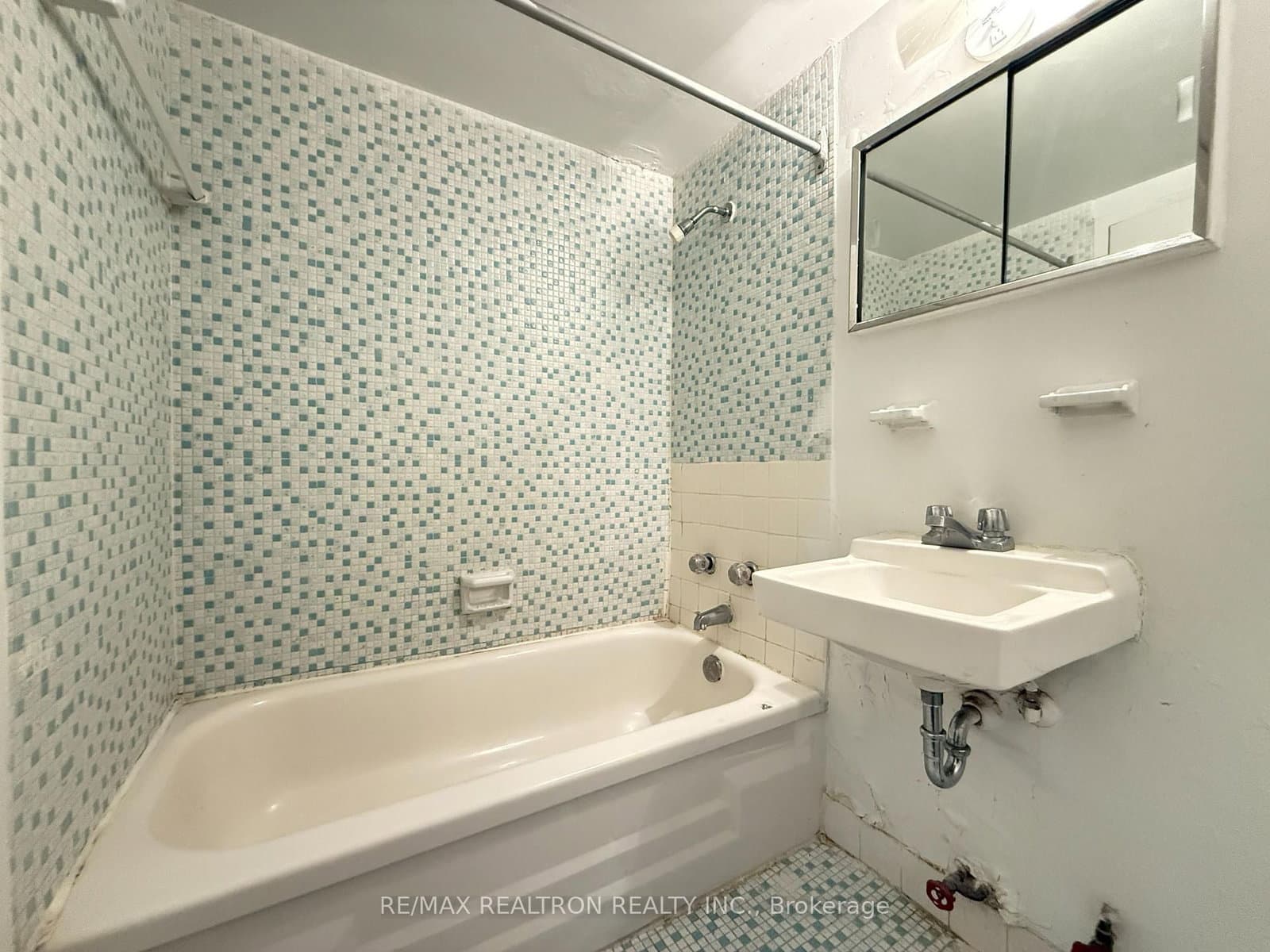 500 Dawes Road, Unit 701 - Image 4