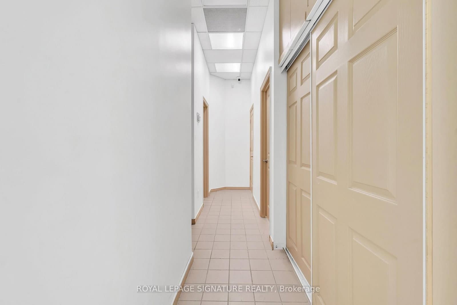 3155 Eglinton Avenue E, Unit 4 - Image 4