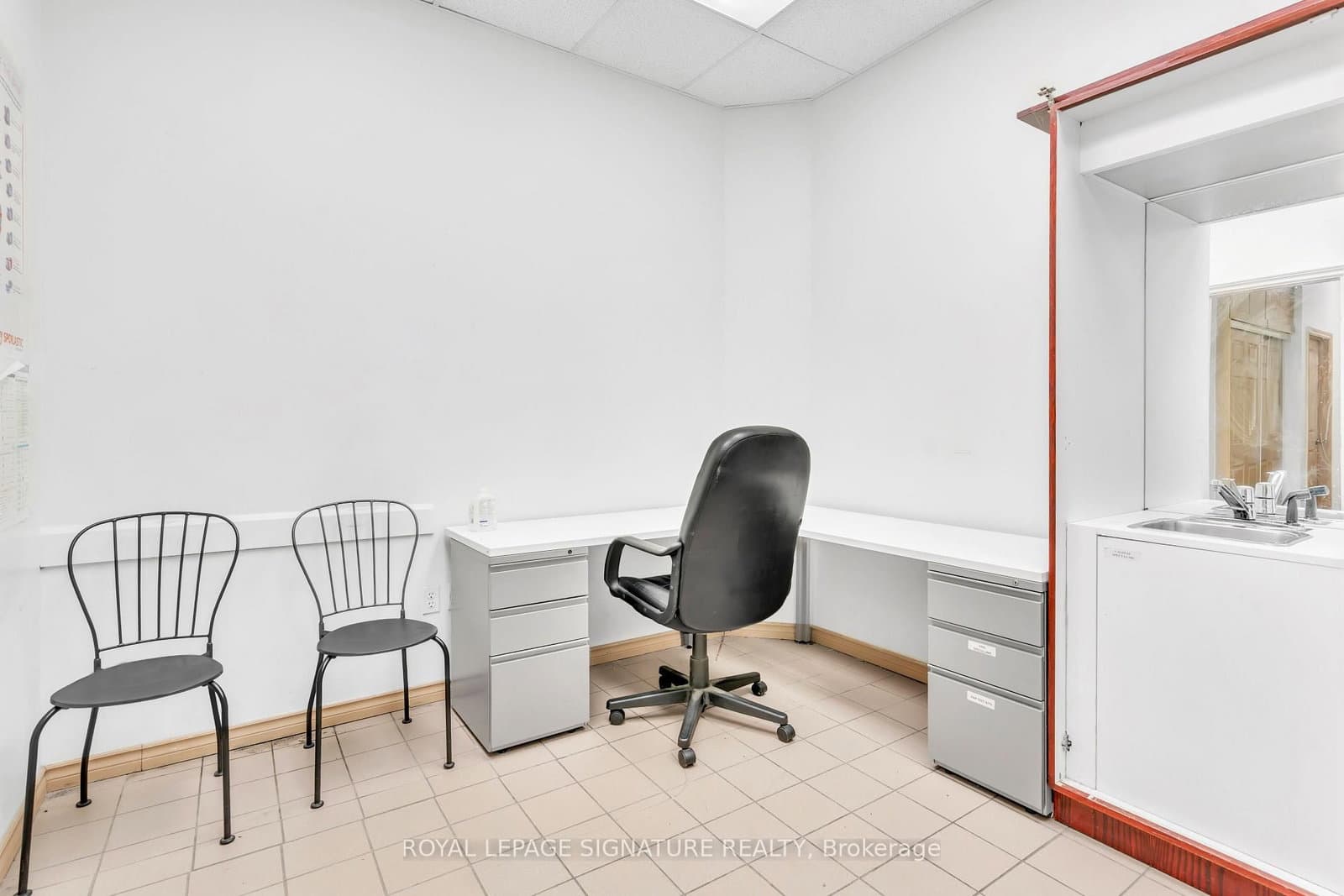 3155 Eglinton Avenue E, Unit 4 - Image 6