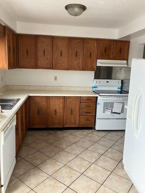 42 Coe Drive - Image 2