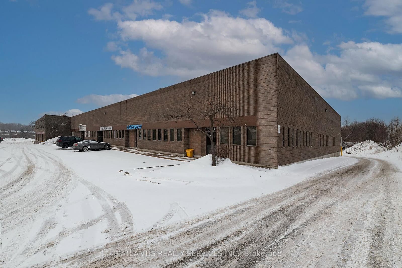 695 Westney Road S, Unit 11-14 - Image 1
