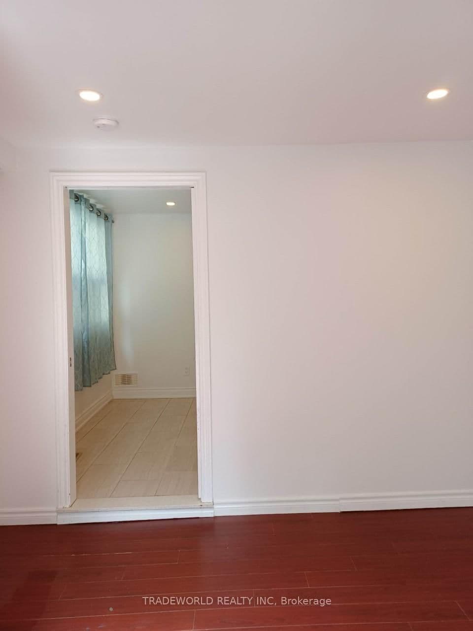 765 Gerrard Street E, Unit Main Fl - Image 6