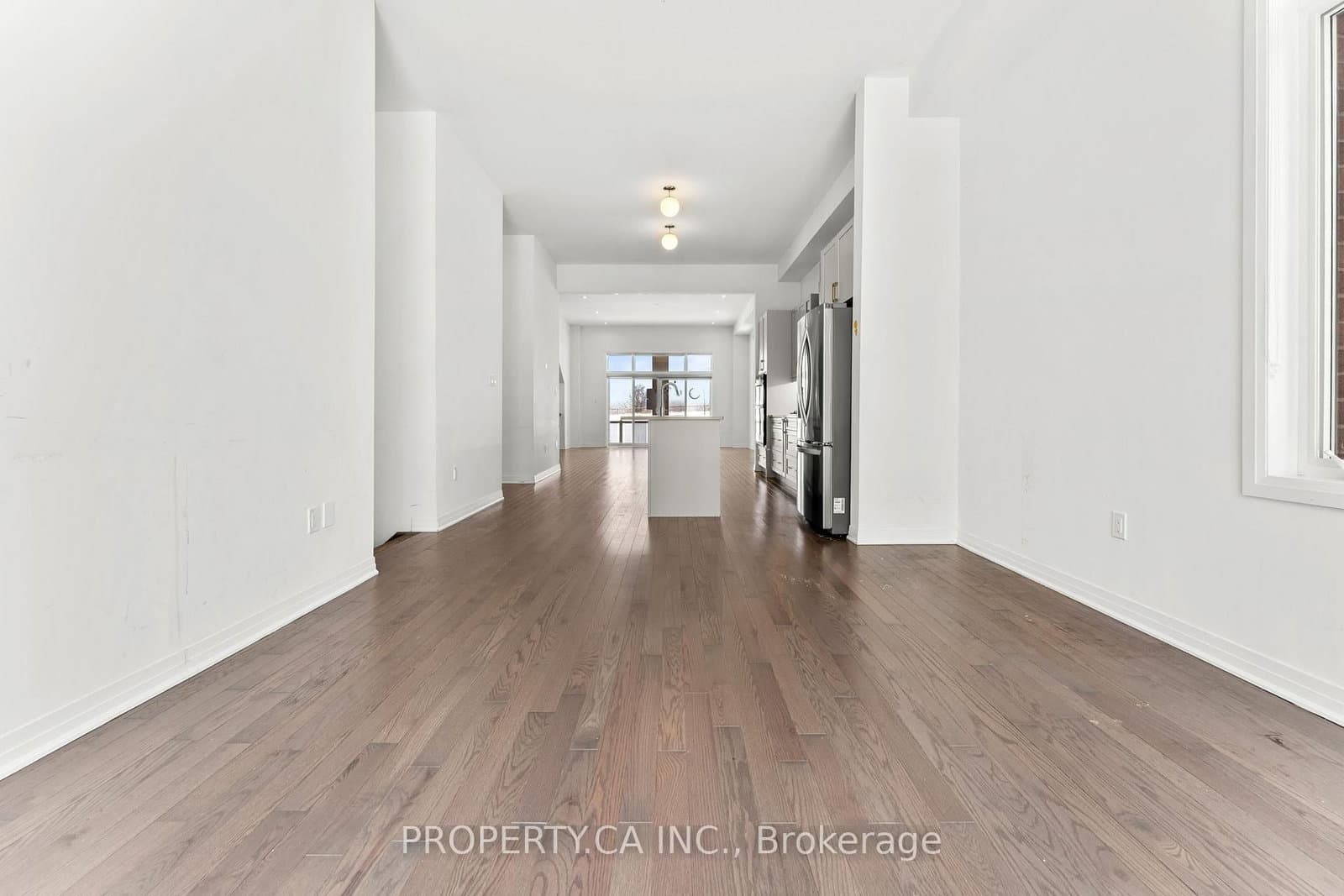 2 Yacht Drive - Image 6