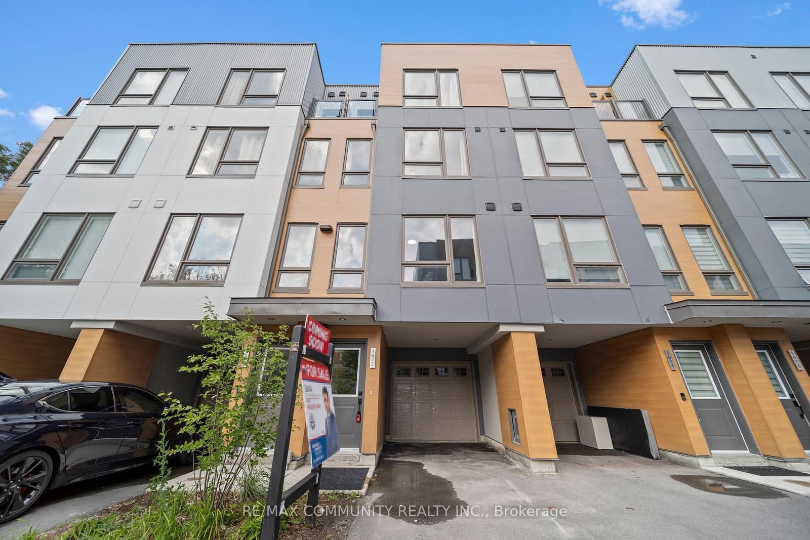 1672 Pleasure Valley Path N - Image 2