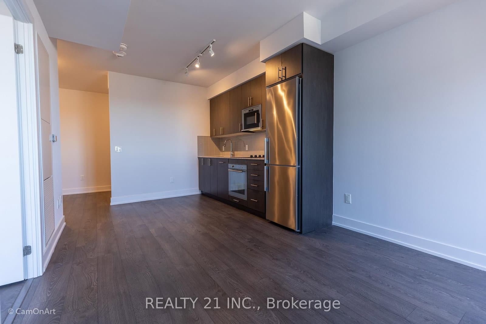 2550 Simcoe Street N, Unit 2413 - Image 5