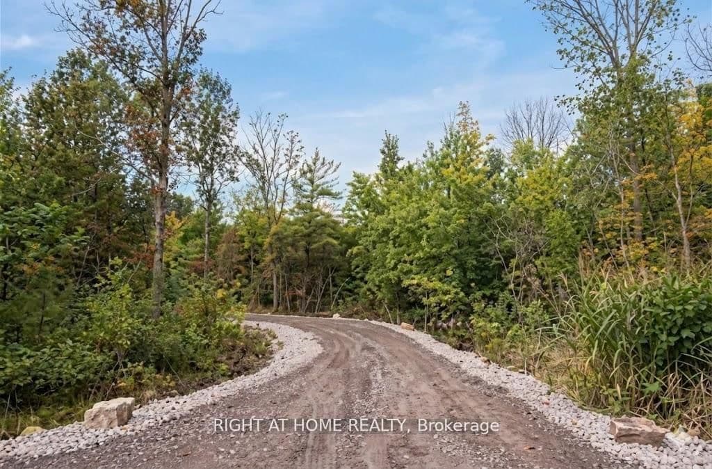 2525 Greenwood Road - Image 2