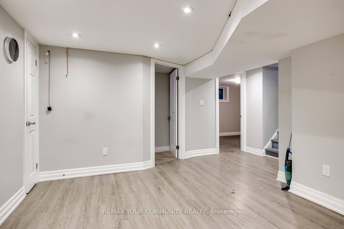 240 Markham Road, Unit LOWER LEVEL - Image 4