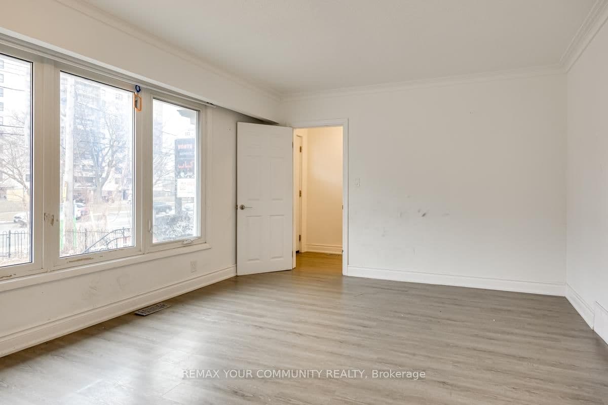 240 Markham Road, Unit ENTIRE PROPERTY - Image 4