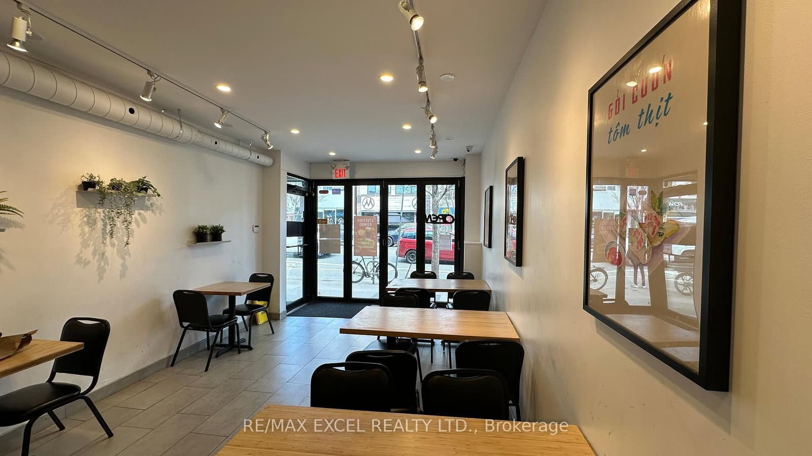 467 Danforth Avenue - Image 2