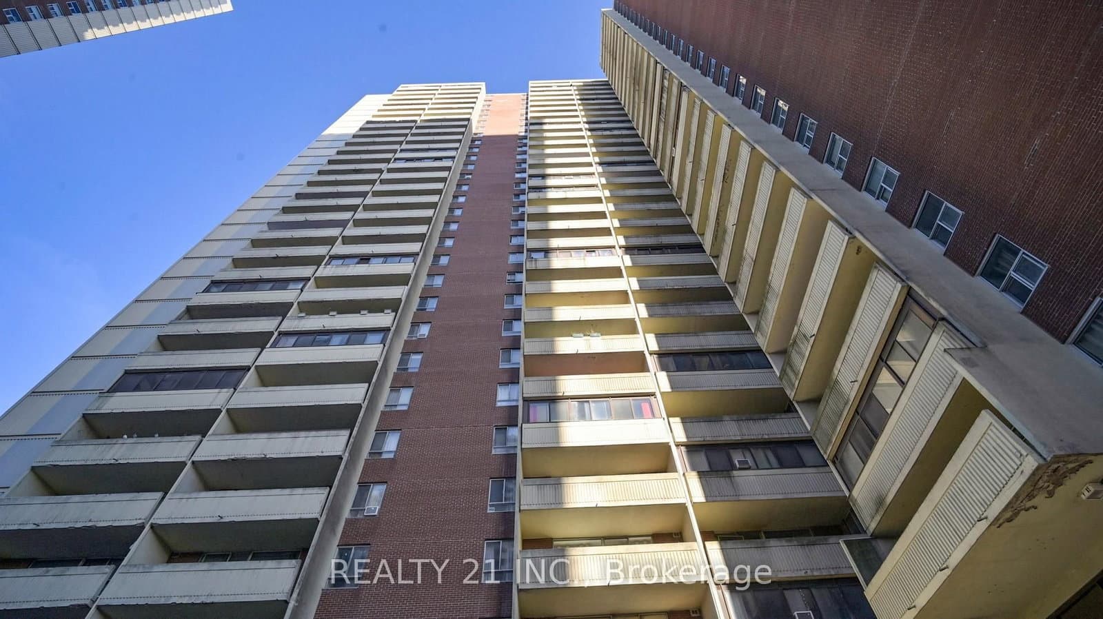 5 Massey Square, Unit 2103 - Image 4