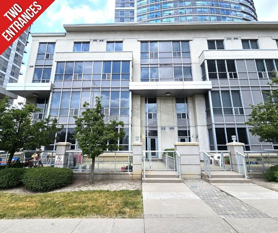 38 Lee Centre Drive, Unit TH120 - Image 1