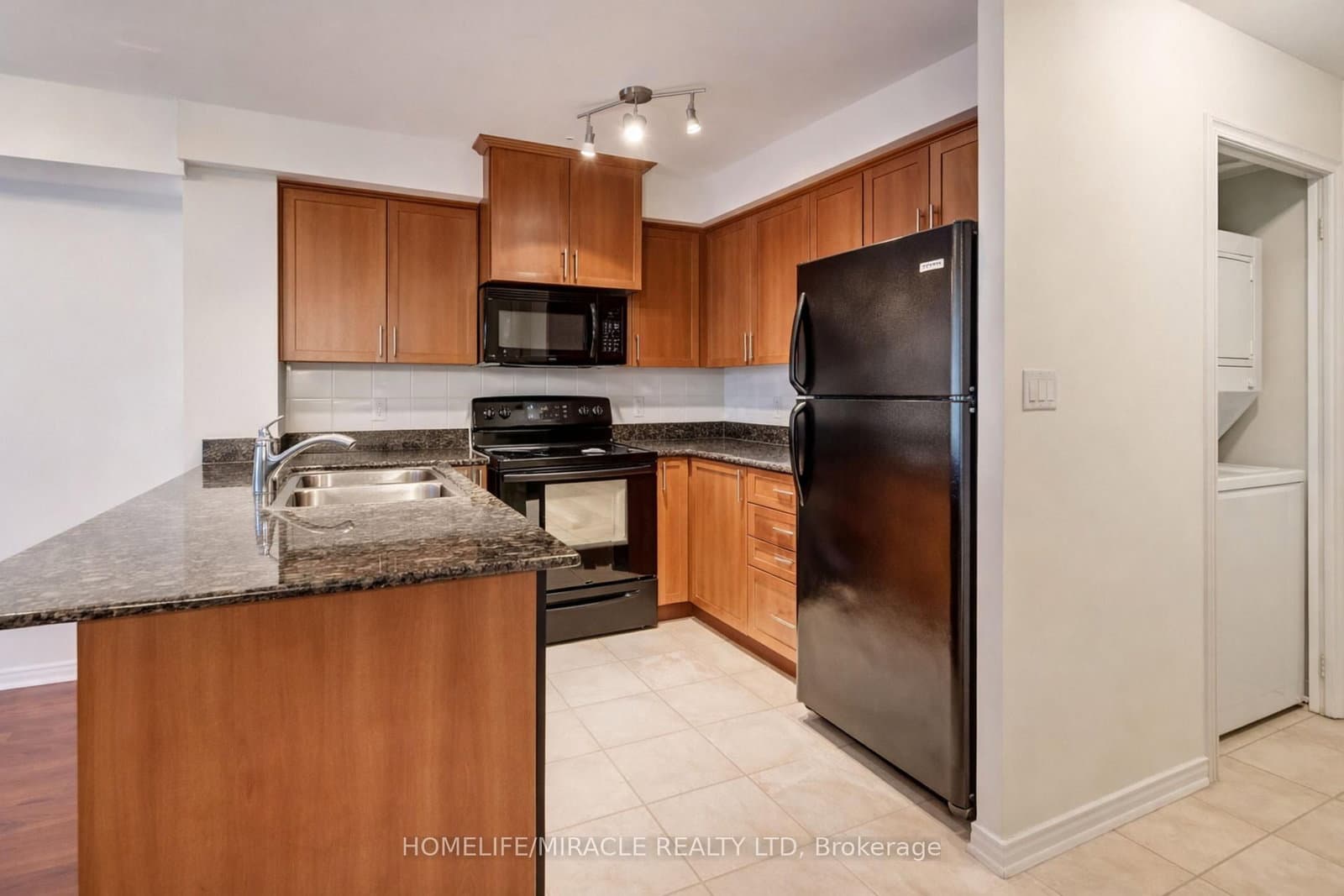 8 Rosebank Drive, Unit 5K - Image 4