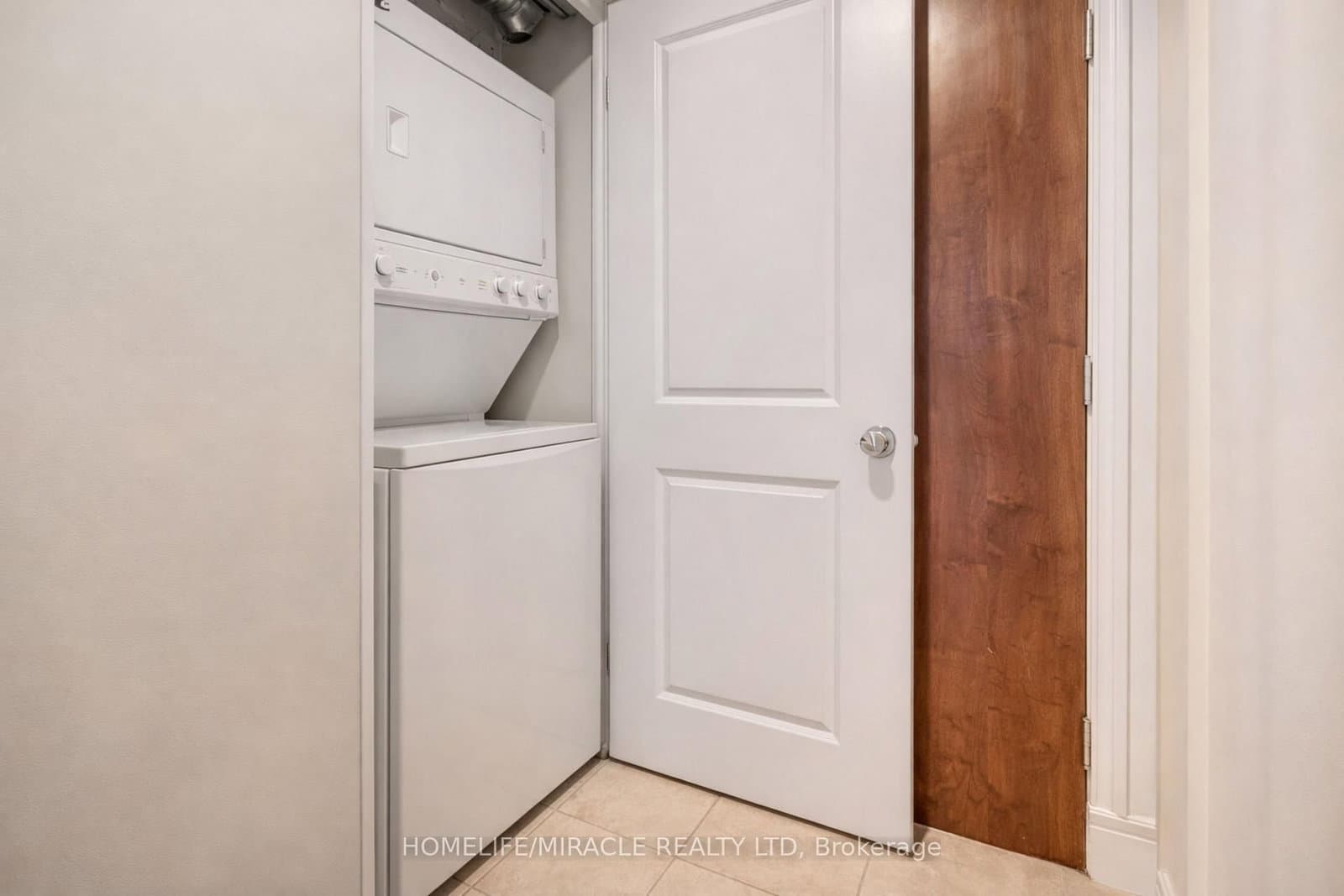 8 Rosebank Drive, Unit 5K - Image 6