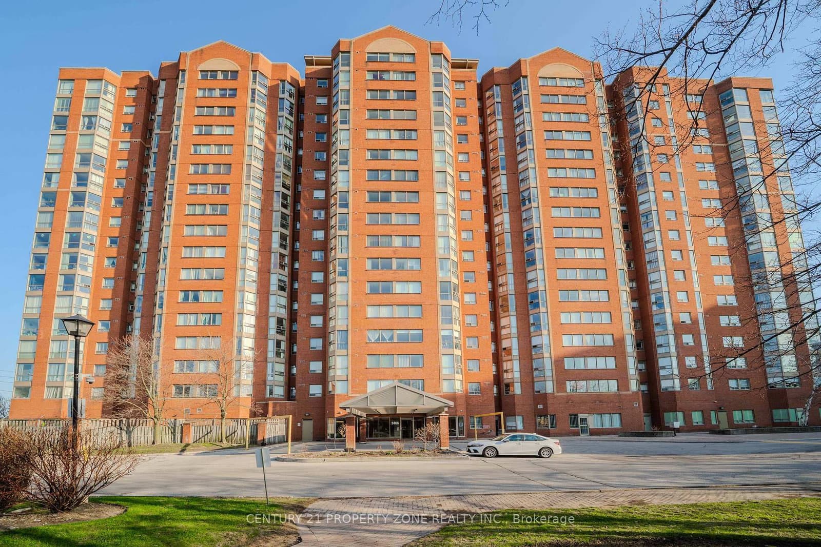 2466 Eglinton Avenue E, Unit PH03 - Image 2