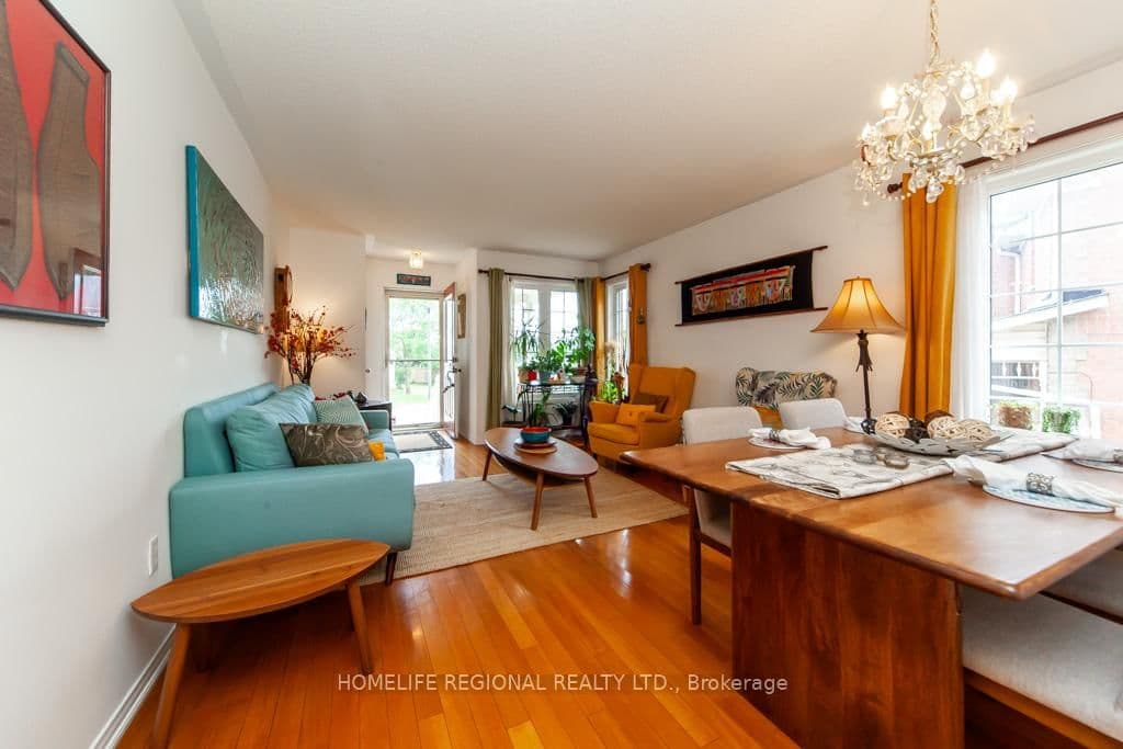 20 Rosemarie Crescent - Image 3