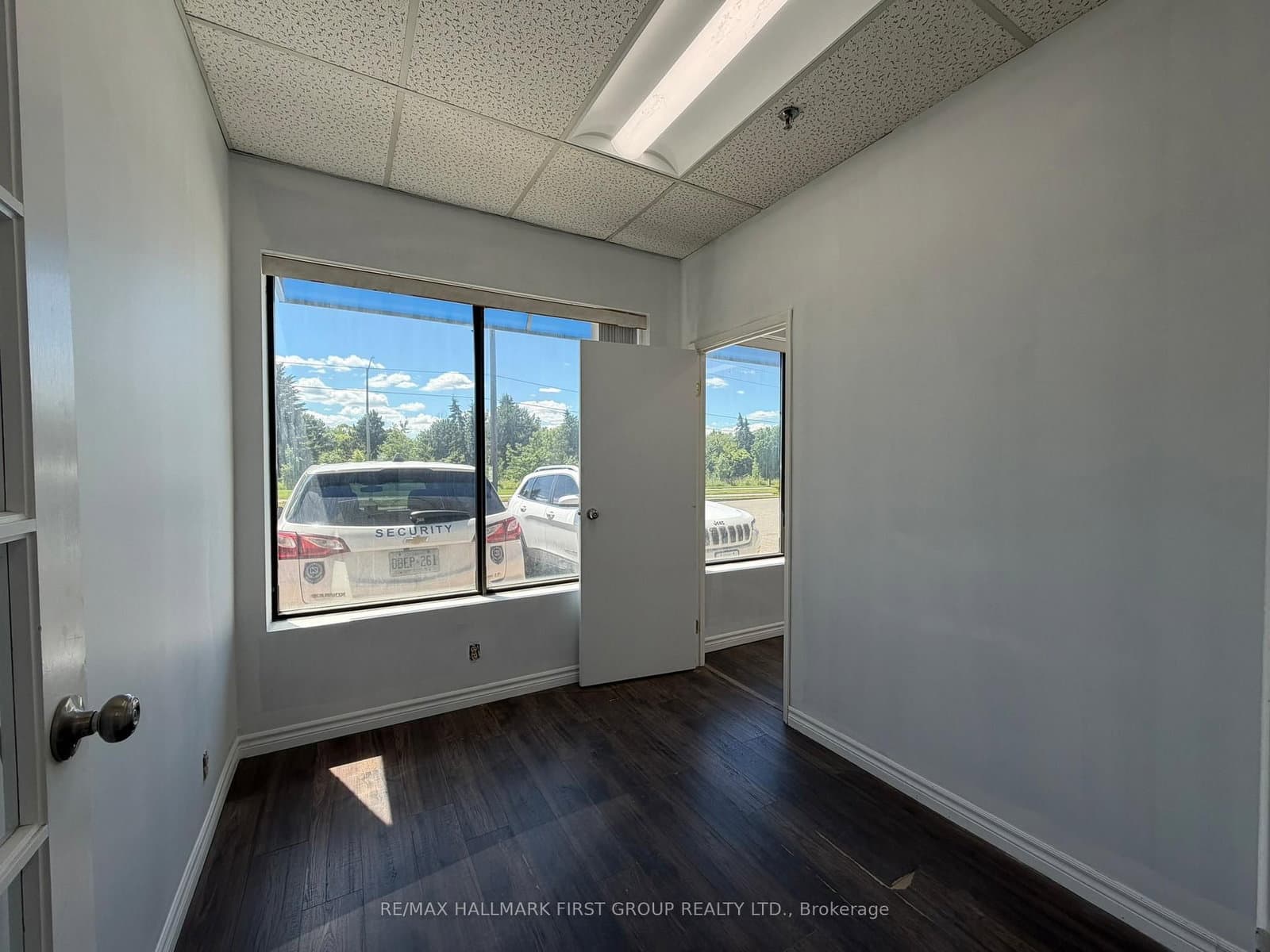 487 Westney Road S, Unit #9 - Image 2